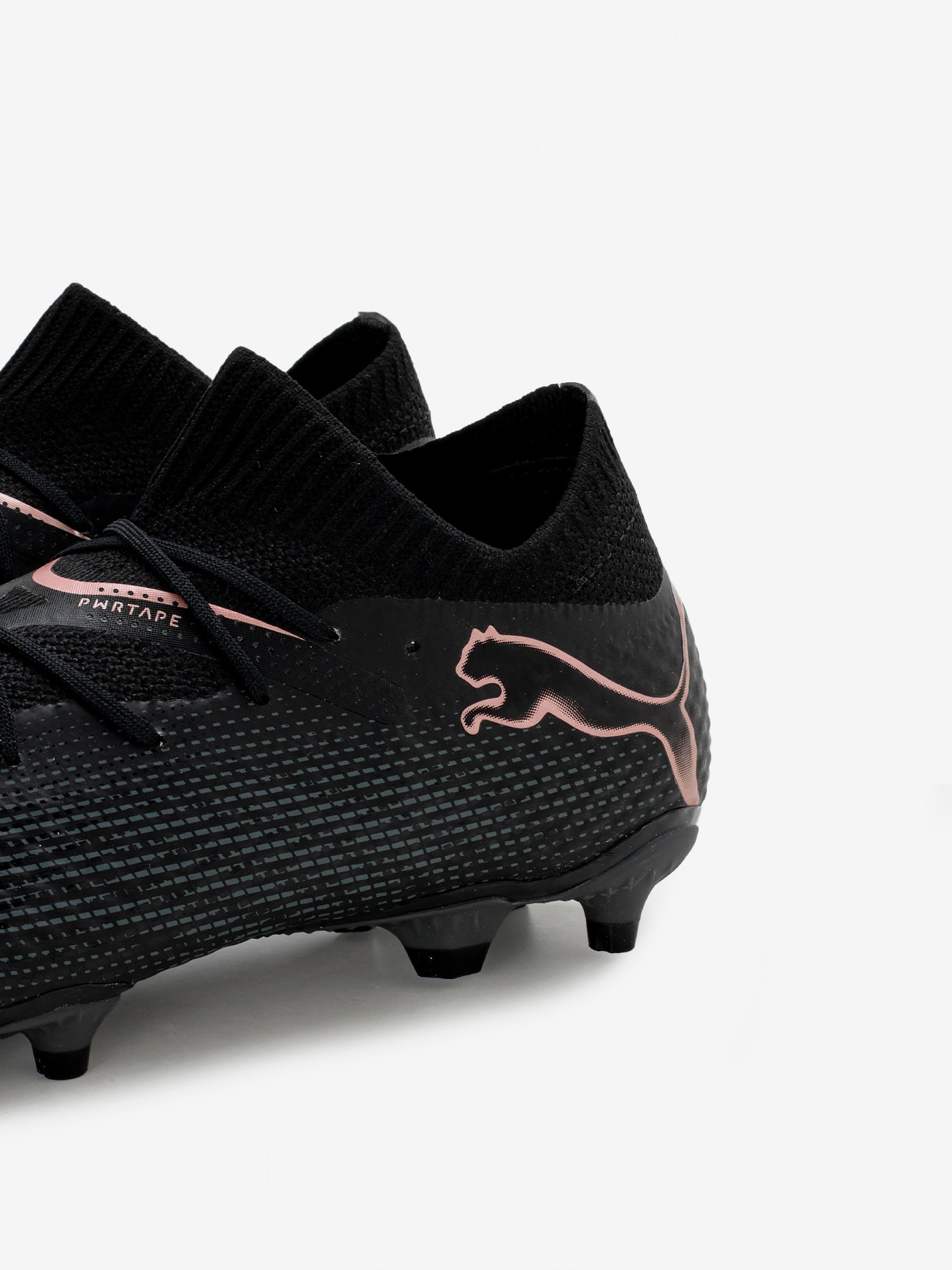 Puma Future 7 Pro FG/AG Preta Puma