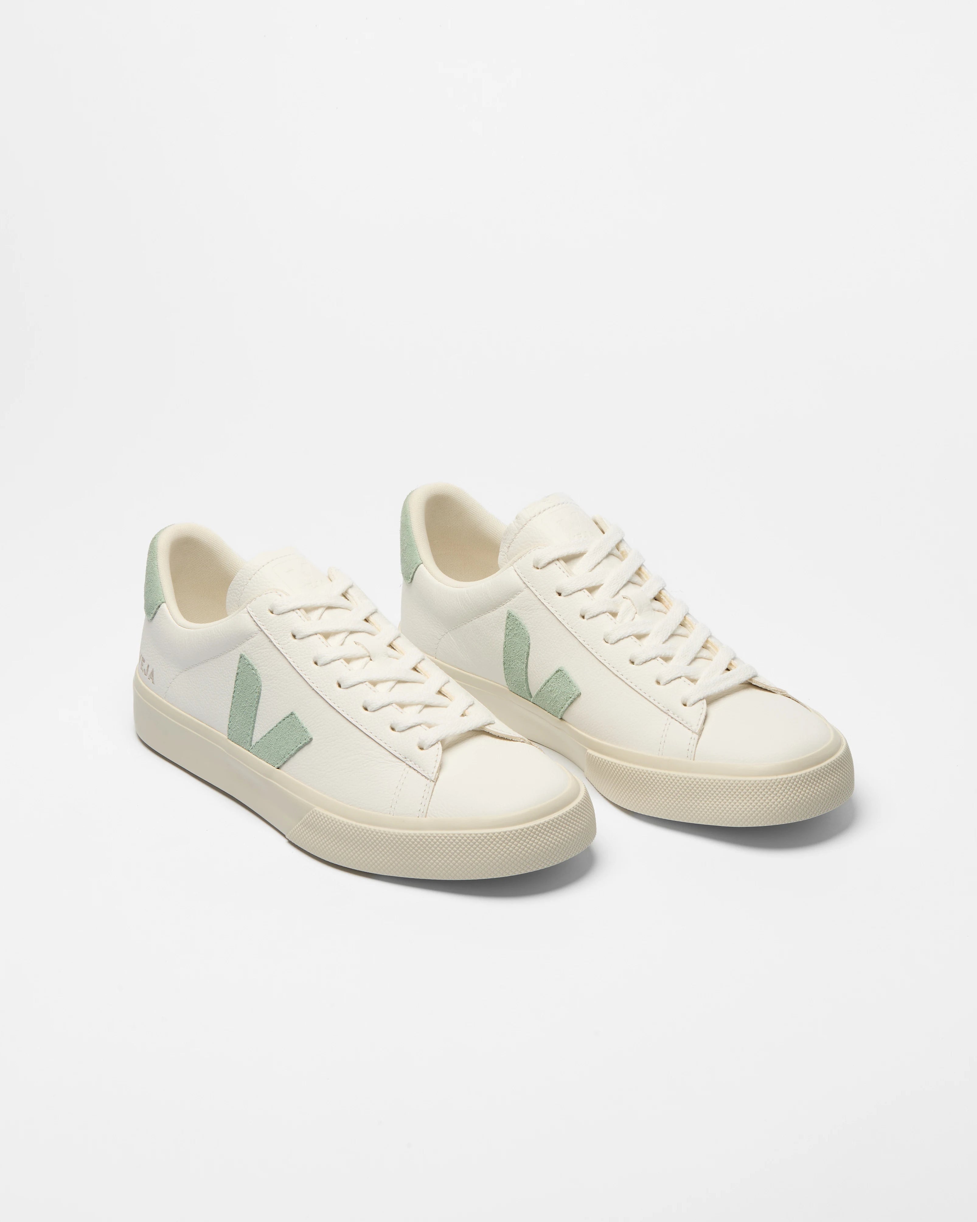 Sapatilhas Veja Campo Leather Branco/Verde Água Veja