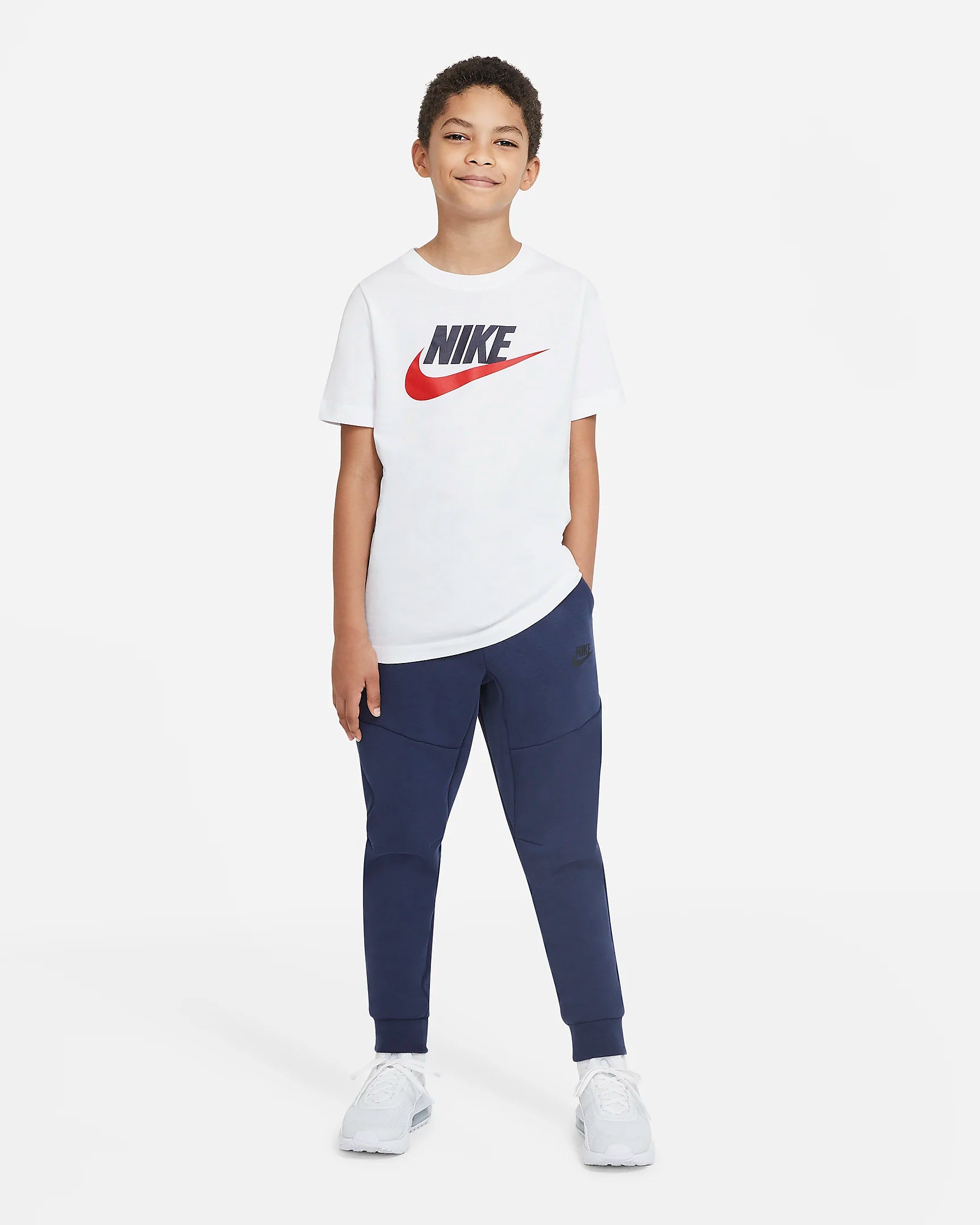 Nike T-Shirt Sportswear Júnior Branca Nike