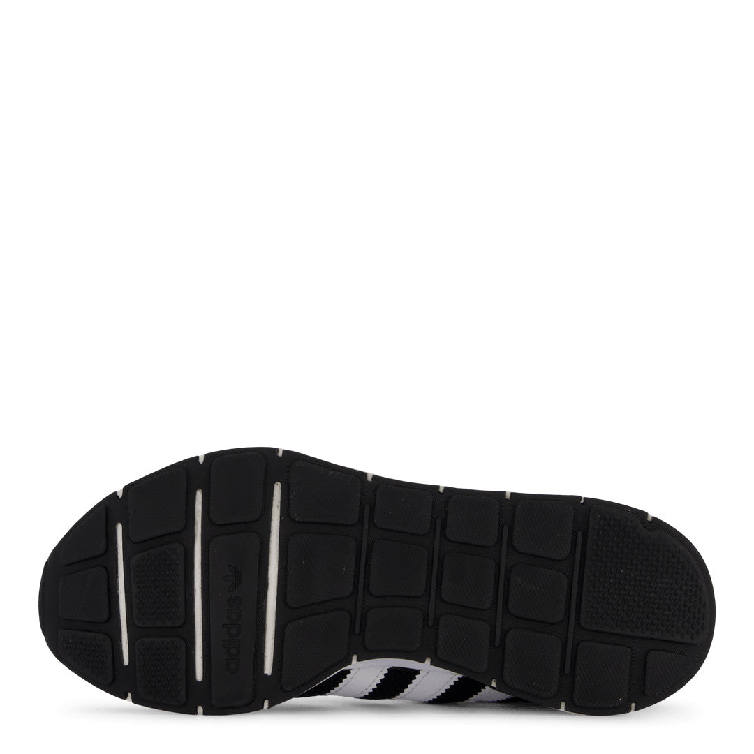 Adidas Swift RUN RF Preto Adidas