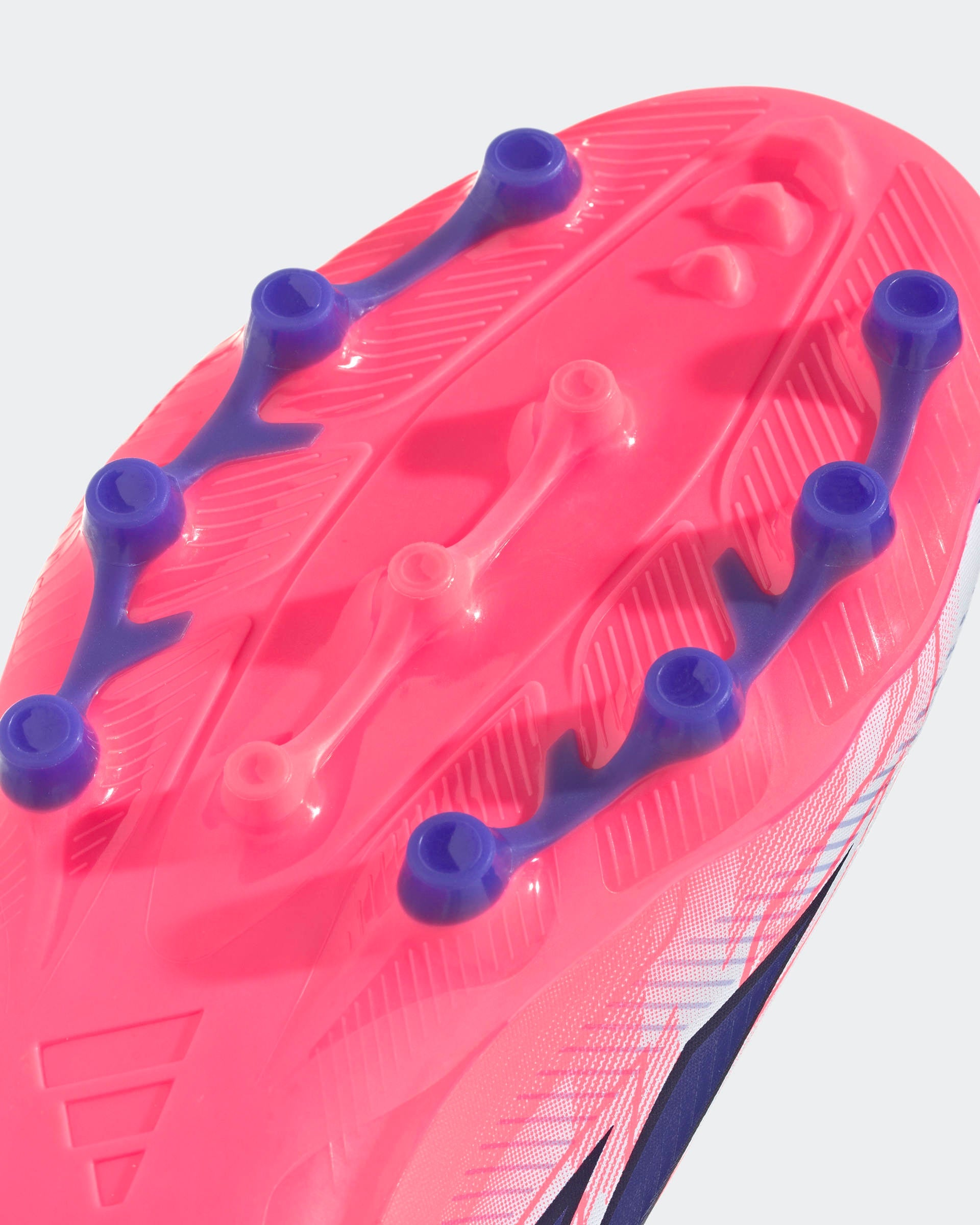 Chuteiras Adidas F50 Hyperfast League LL AG Júnior Branca/Rosa Adidas
