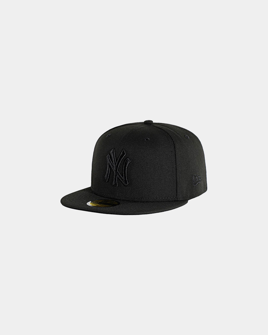Boné New Era 59Fifty Fitted New Yorker Yankees Preto