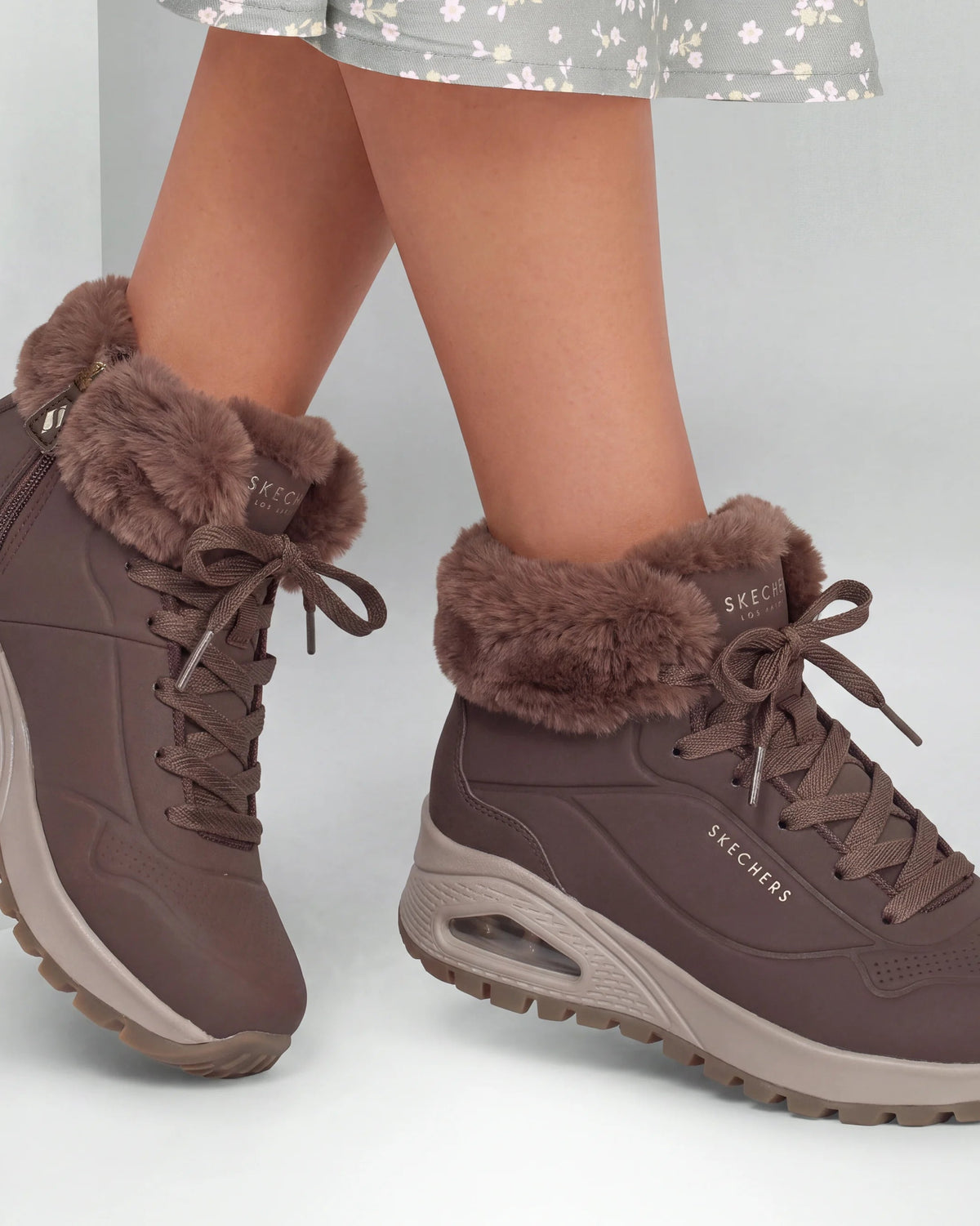 Bota Mulher Skechers Uno Rugged Antiderrapante Castanha Skechers