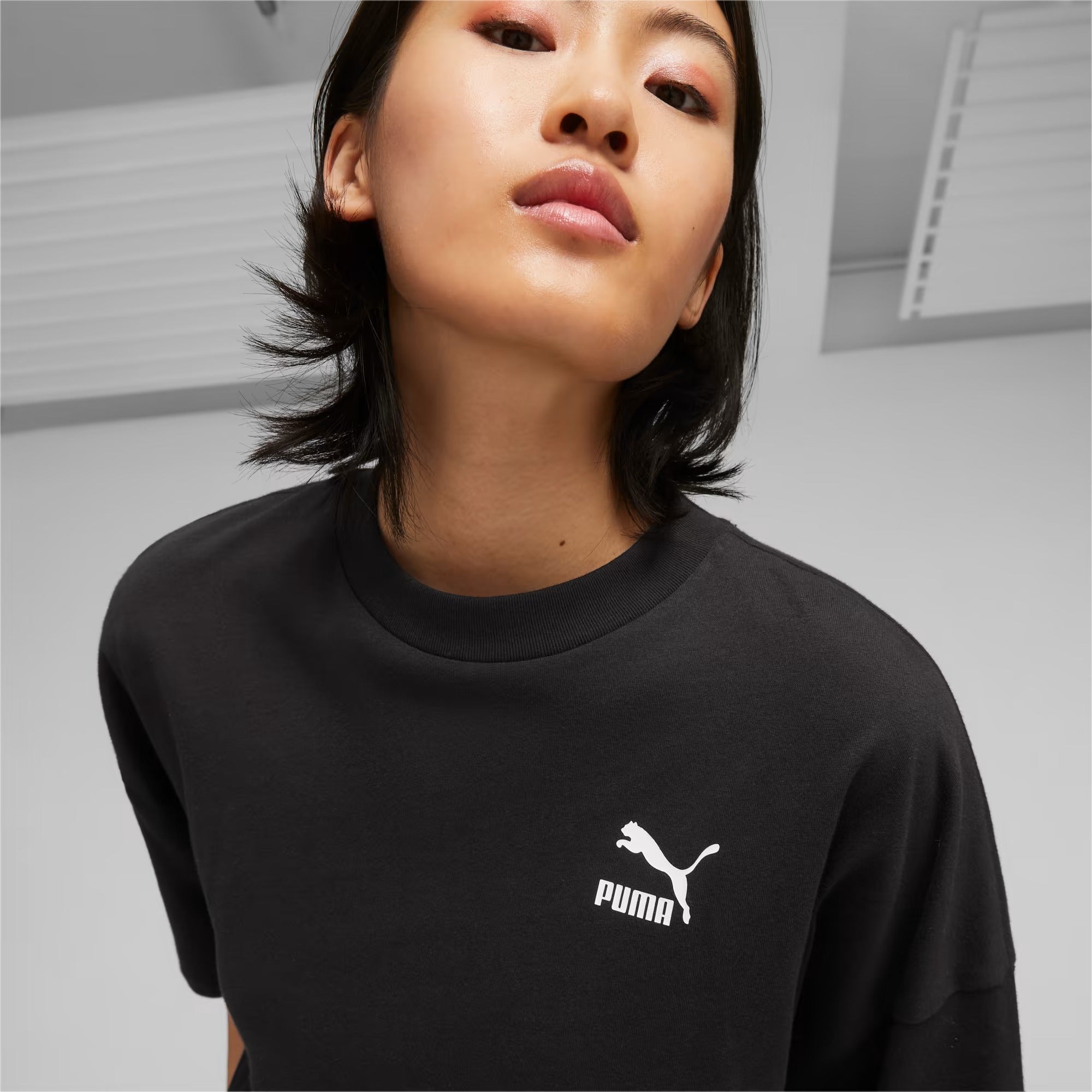 Puma T-shirt Classic Oversized Preta Puma