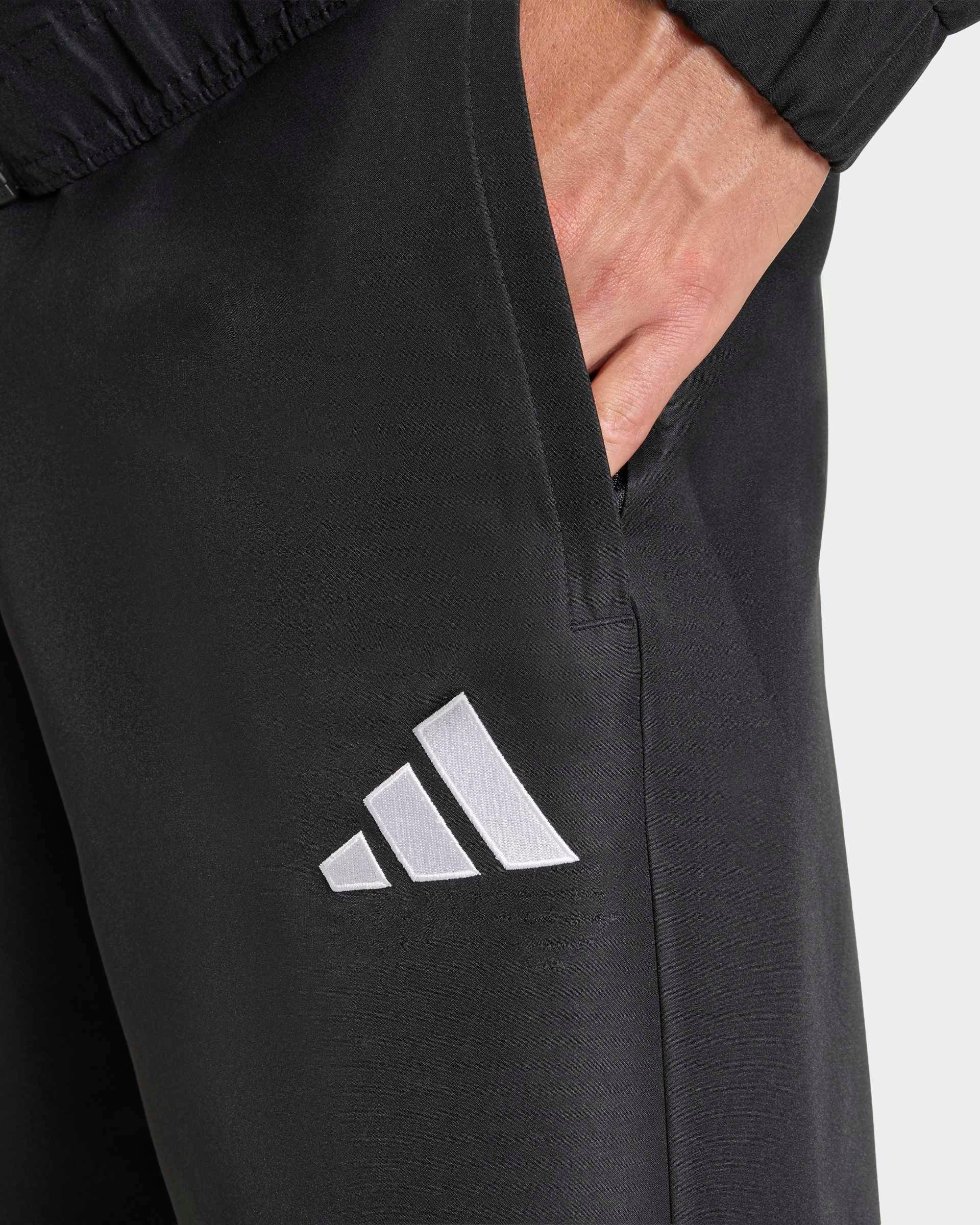 Calças de Apresentação Homem Adidas Ent26 Pretas Adidas
