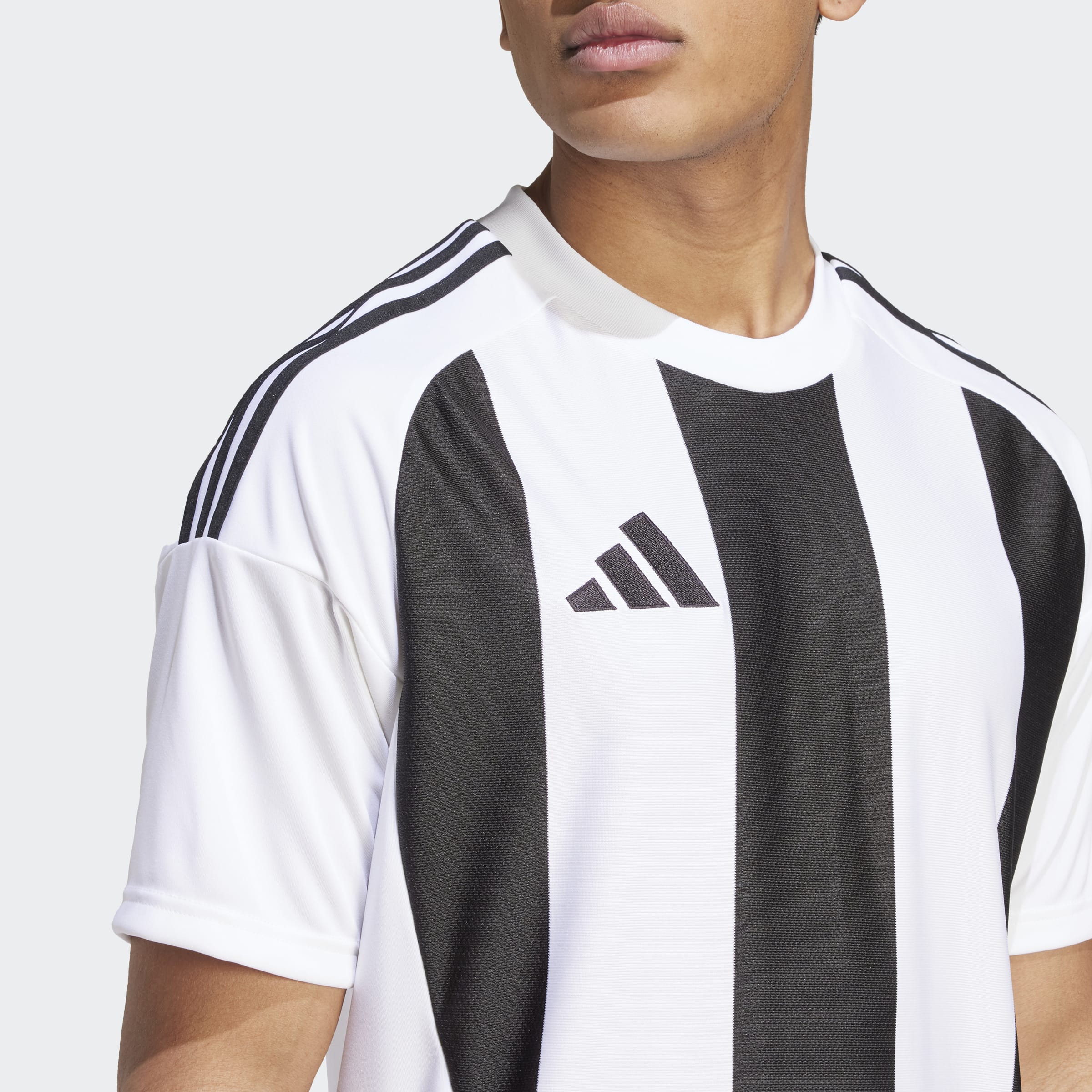 Adidas T-shirt Striped 24 Jersey Branco/Preto Adidas