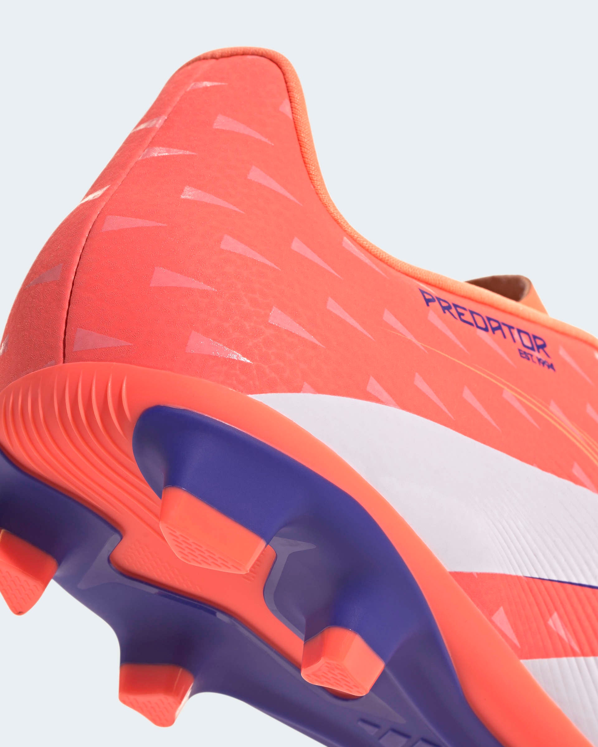 Chuteiras Adidas Predator Club FG/MG Laranja Adidas