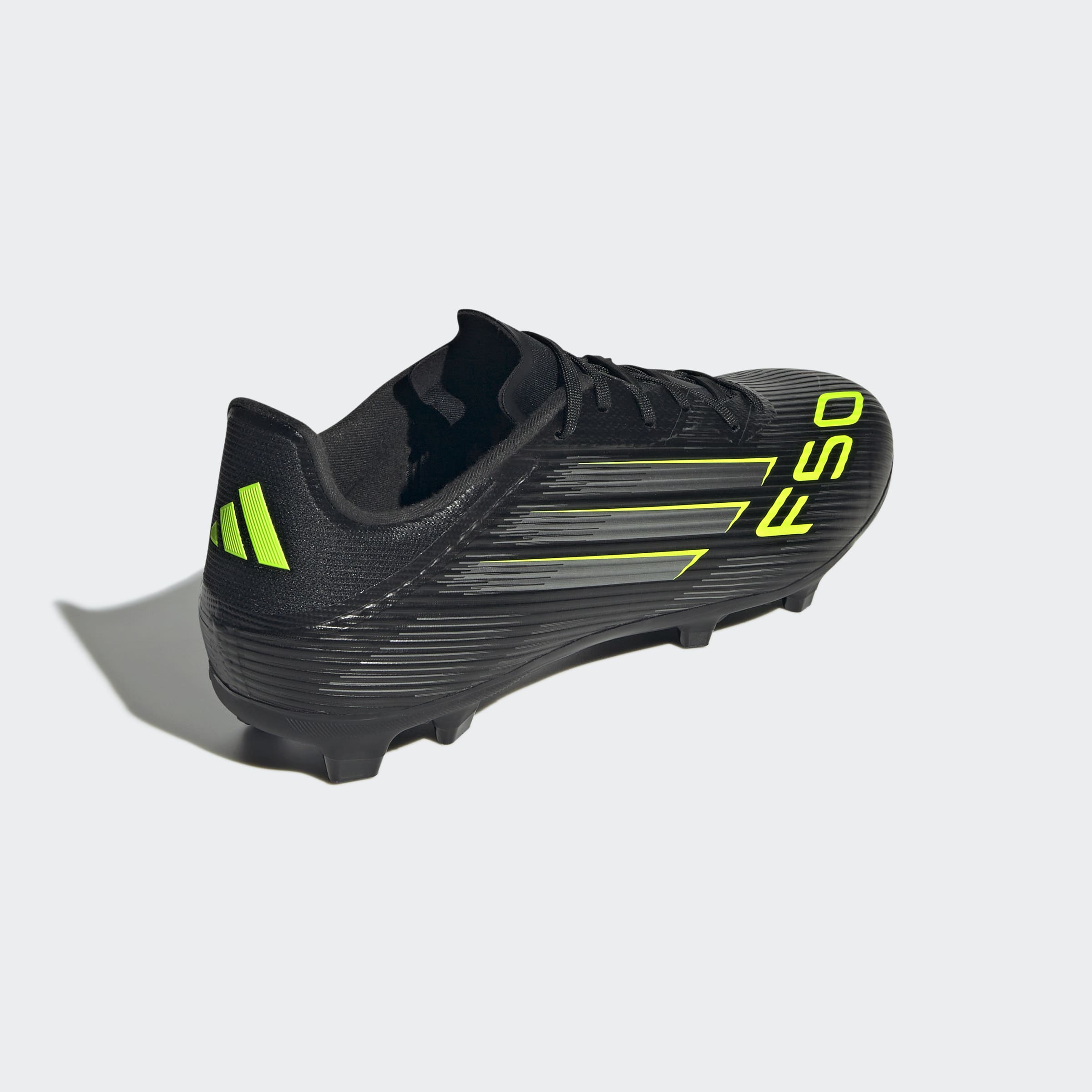 Adidas F50 League FG/MG Preta Adidas