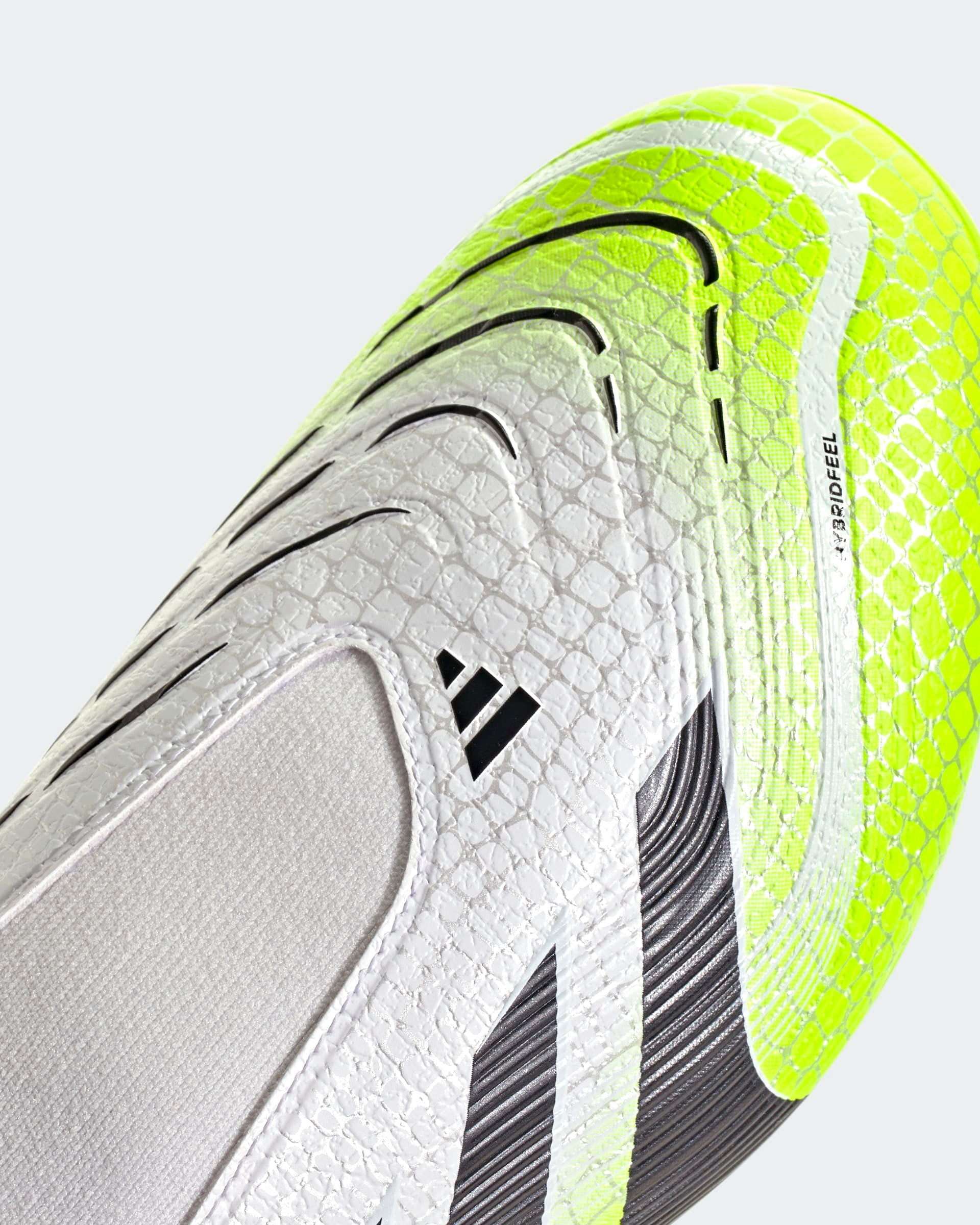 Adidas Predator League LL FG/MG Branca Adidas