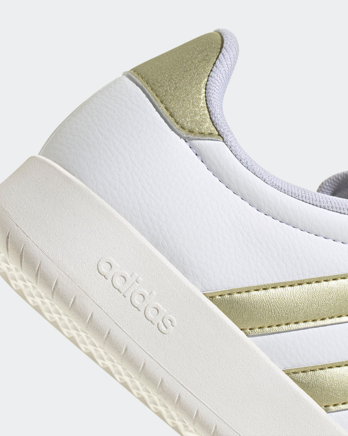 Adidas Barreda Decode Branca/Dourada Adidas