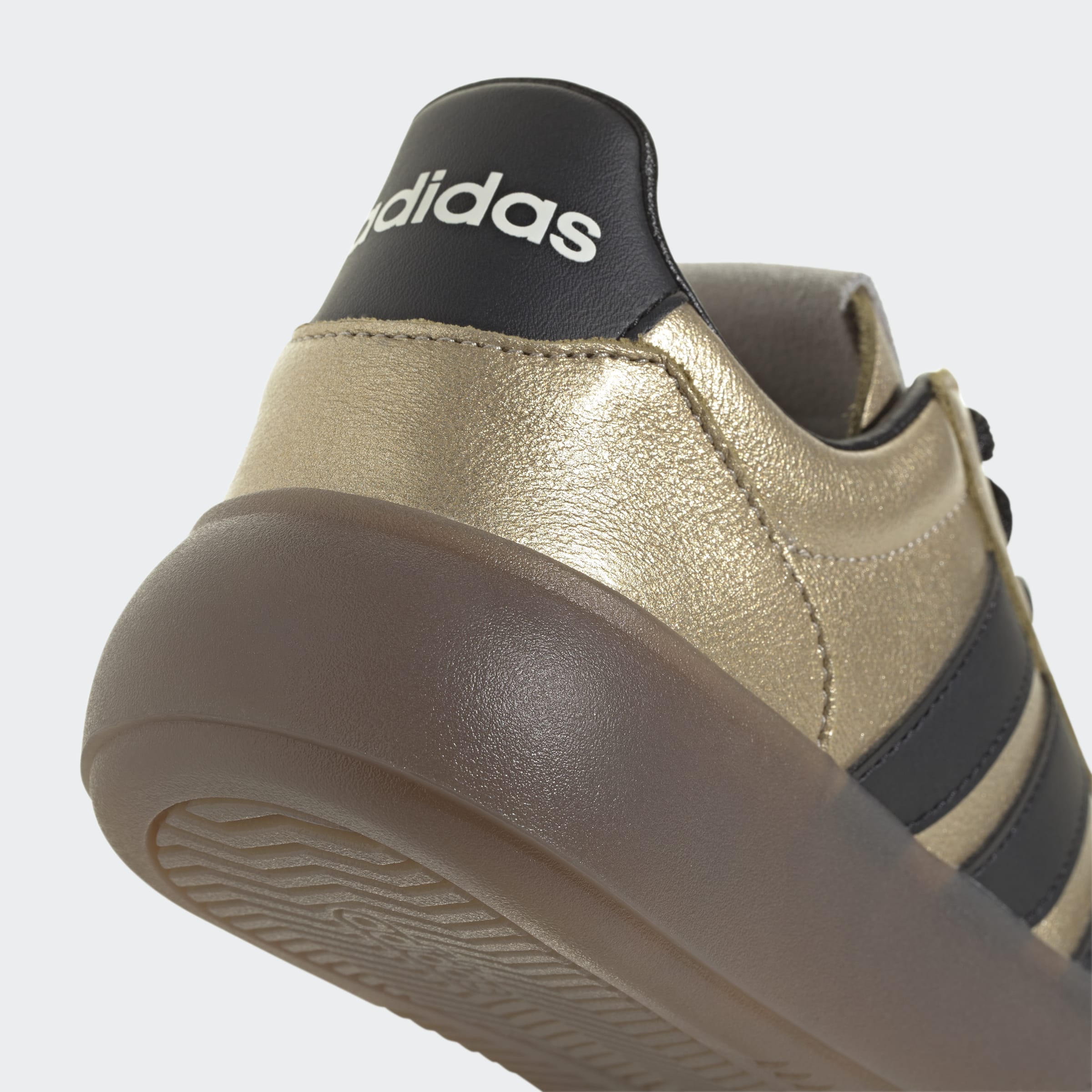 Adidas Barreda Decode Dourada/Preta Adidas