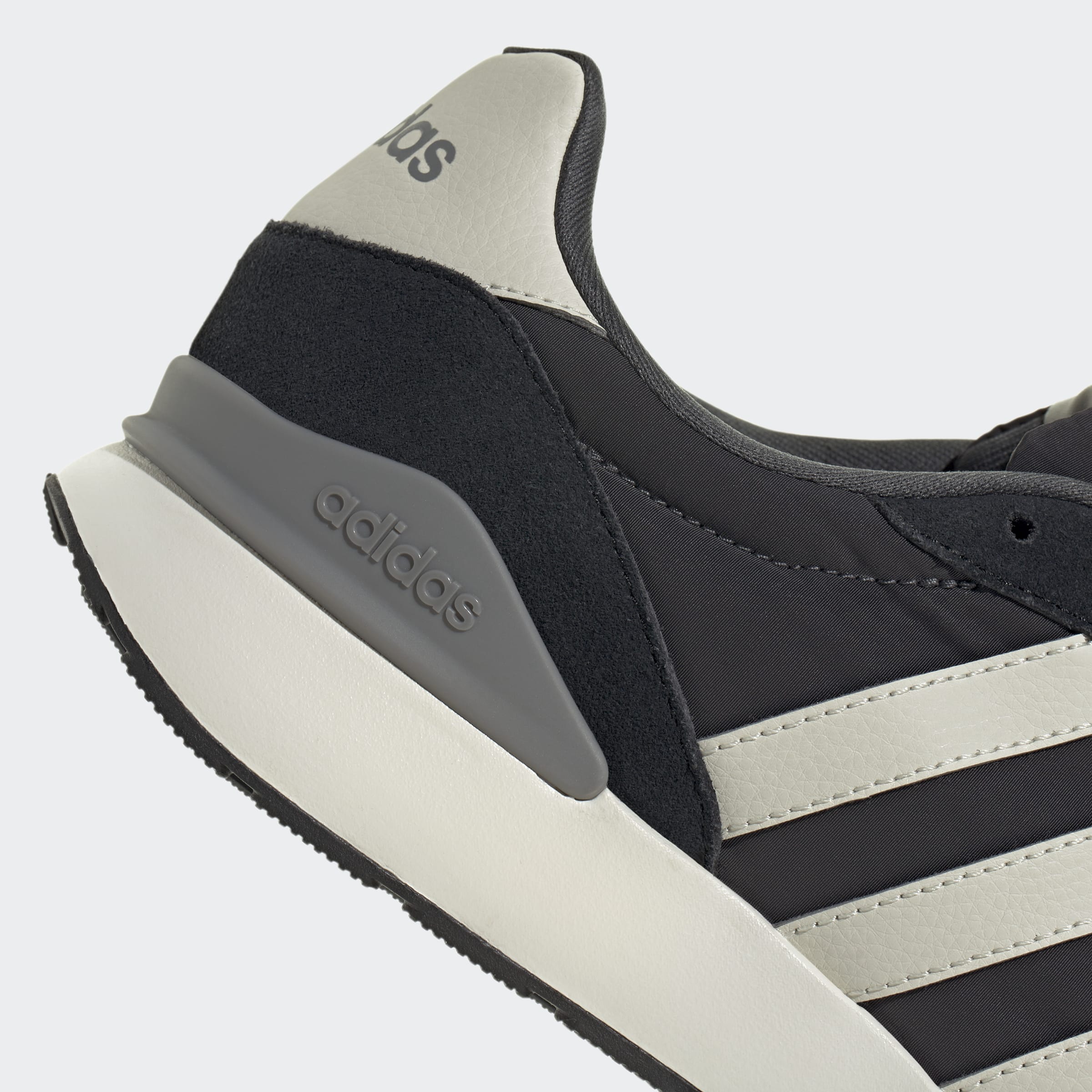 Adidas Run 60s 4.0 Preta Adidas