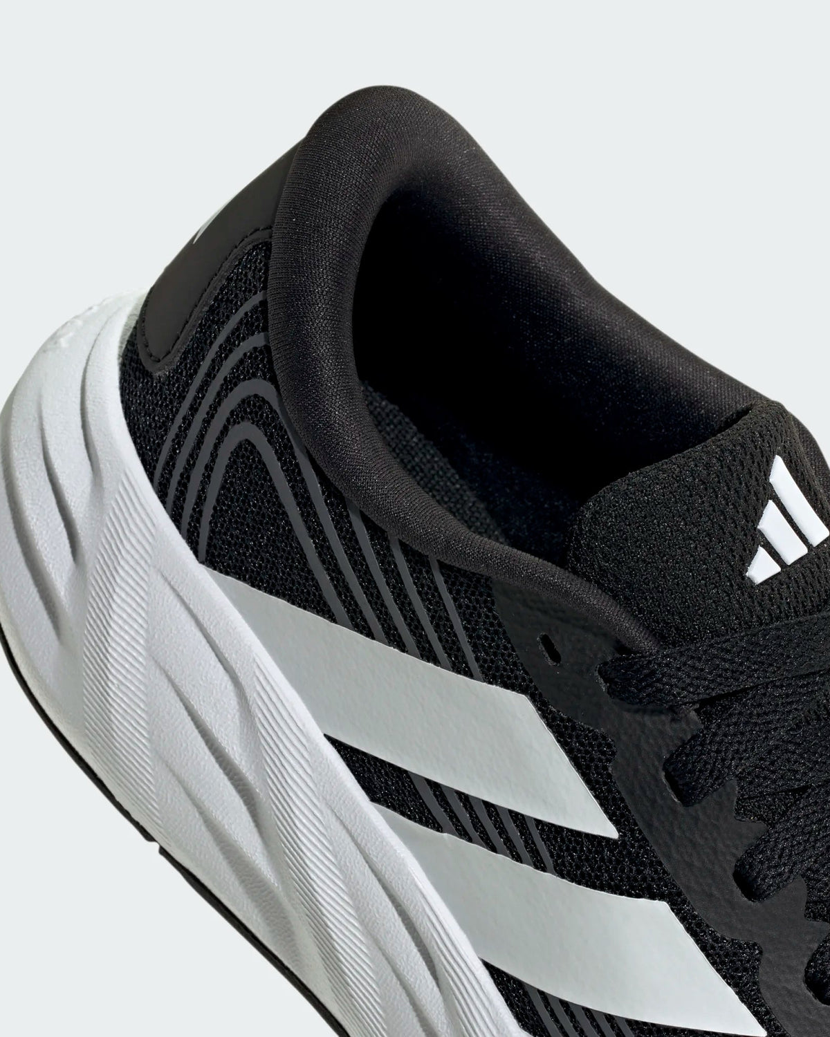 Sapatilhas Adidas Galaxy 8 Júnior Preta/Branca Adidas