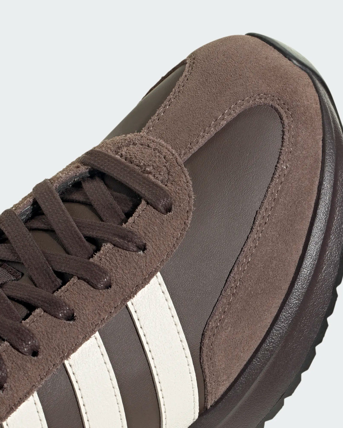 Sapatilhas Homem Adidas Run 70s 2.0 Castanho Adidas