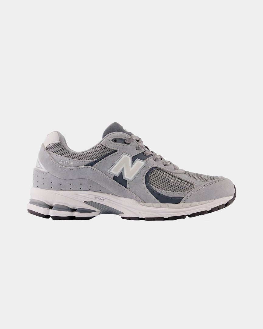 sapatilhas New Balance 2002R Cinza M2002RST