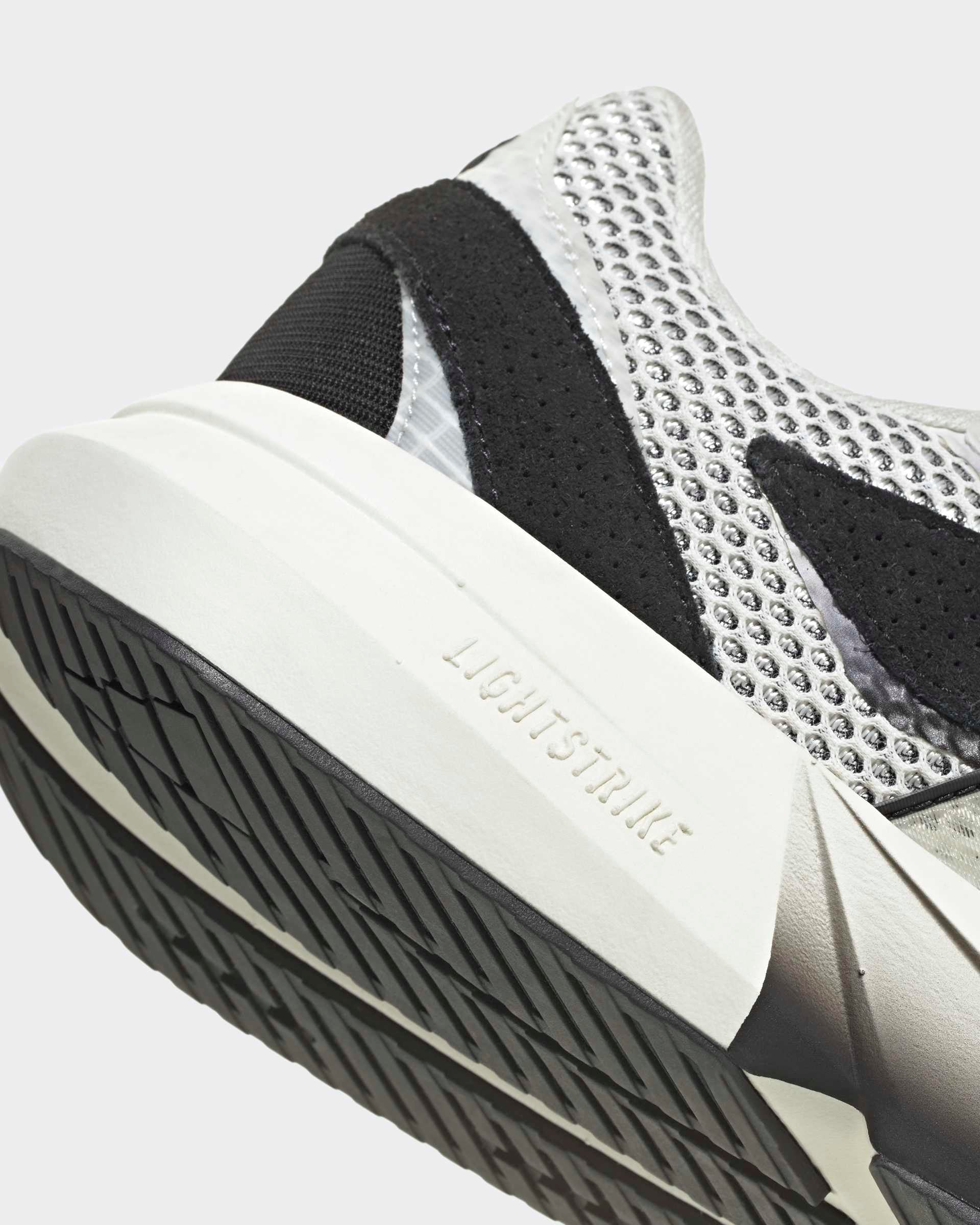 Sapatilhas Homem Adidas Lightblaze Branco/Preto Adidas