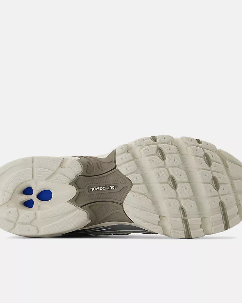 Sapatilhas Homem New Balance 740 Bege New Balance