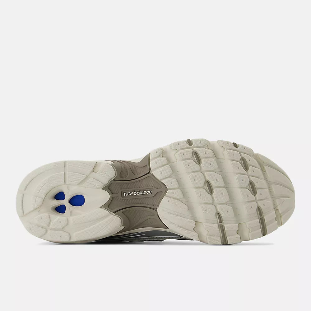 Sapatilhas Homem New Balance 740 Bege New Balance