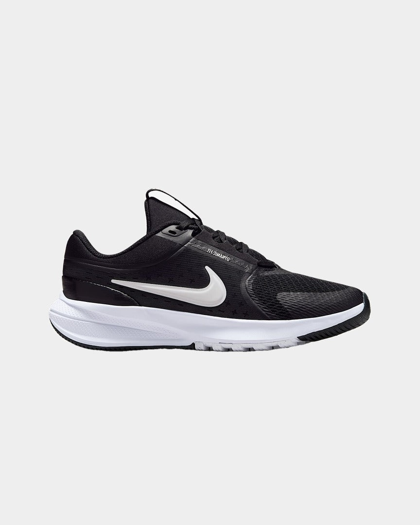 Sapatilhas Nike Star Runner 5 J Preto/Branco vista lateral exterior