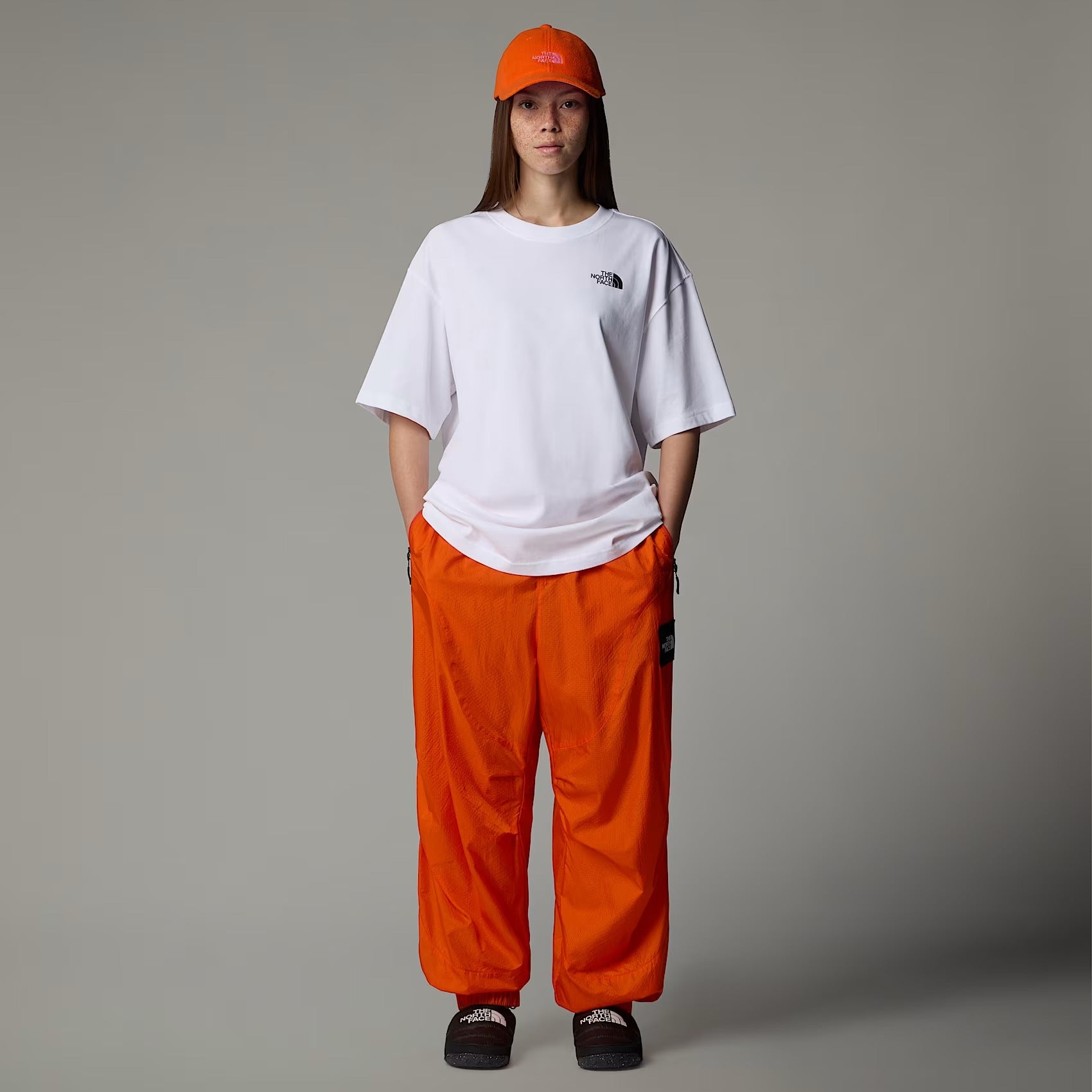 T-Shirt The North Face TNF X YINKA Branca