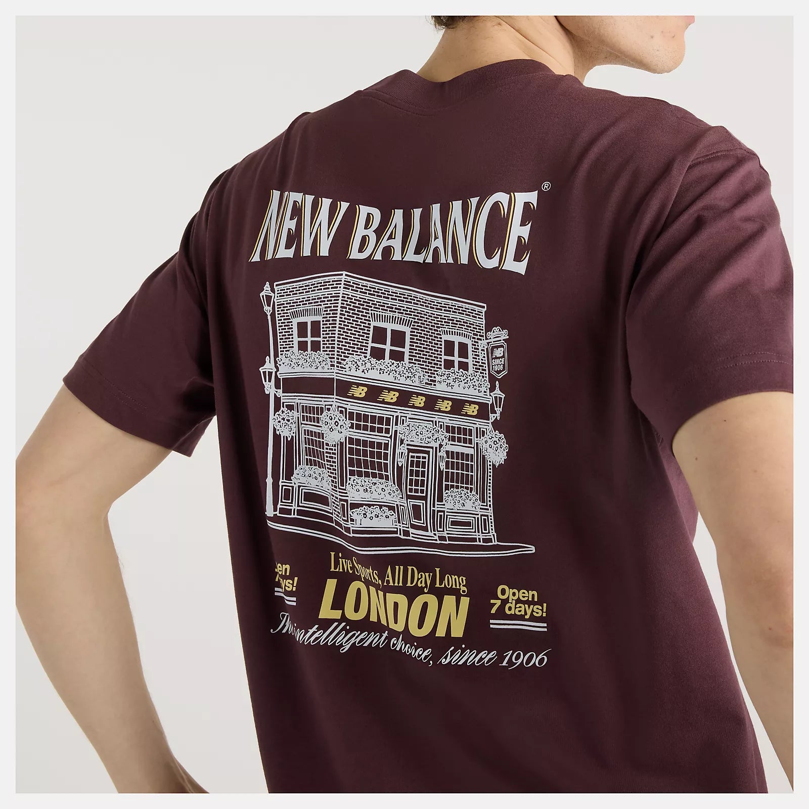 T-shirt Homem New Balance Grab a Bit London Bordô New Balance