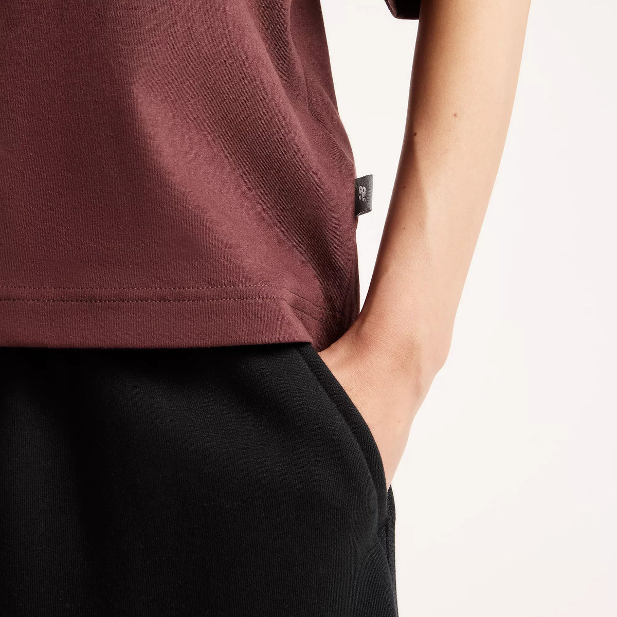 T-shirt Mulher New Balance Pressed Flowers Relaxed Bordô New Balance