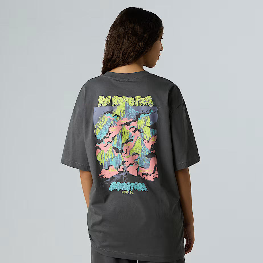 T-shirt The North Face Expedition Celebration Cinza