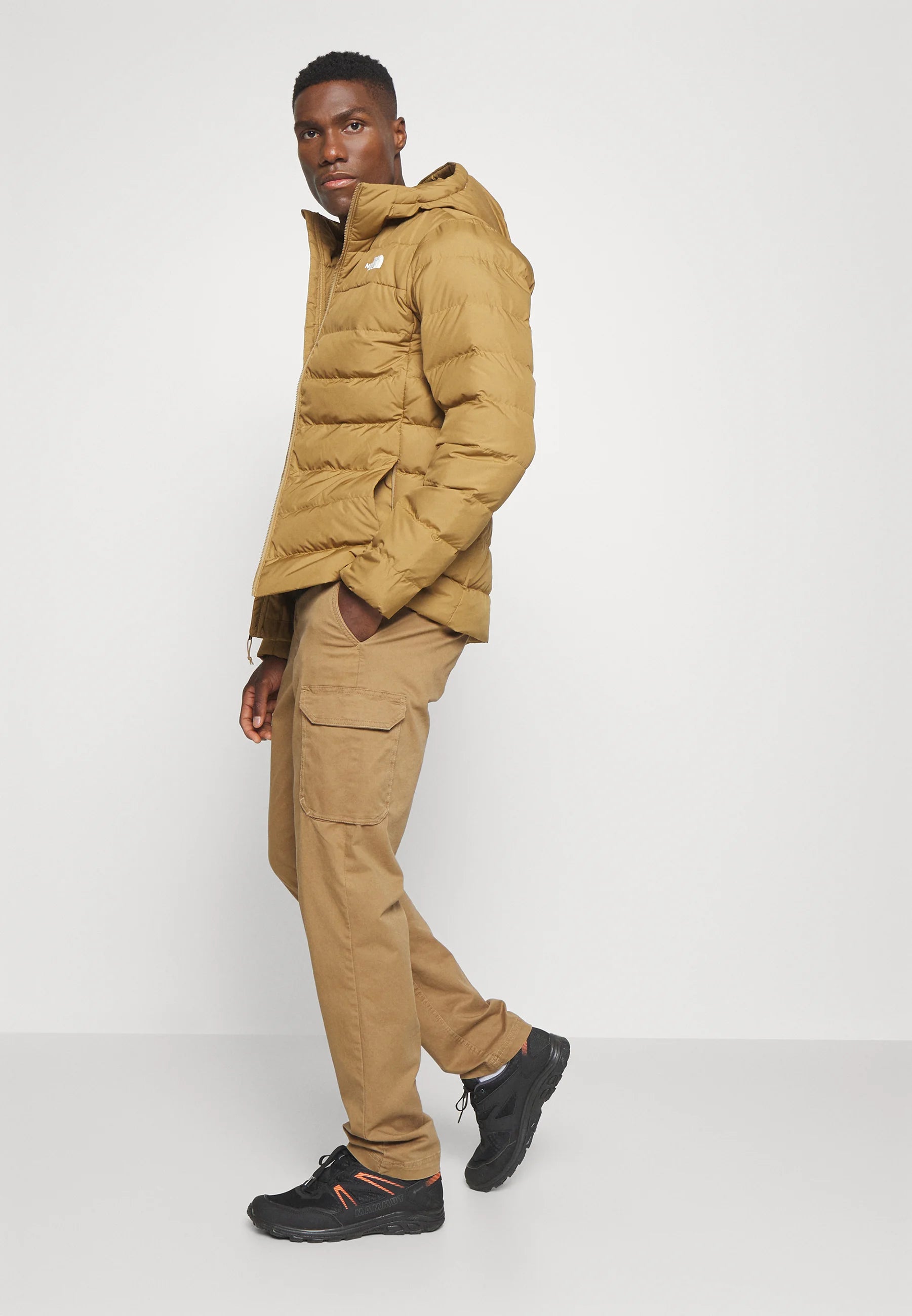 The North Face Casaco Aconcagua 3 Castanho The North Face