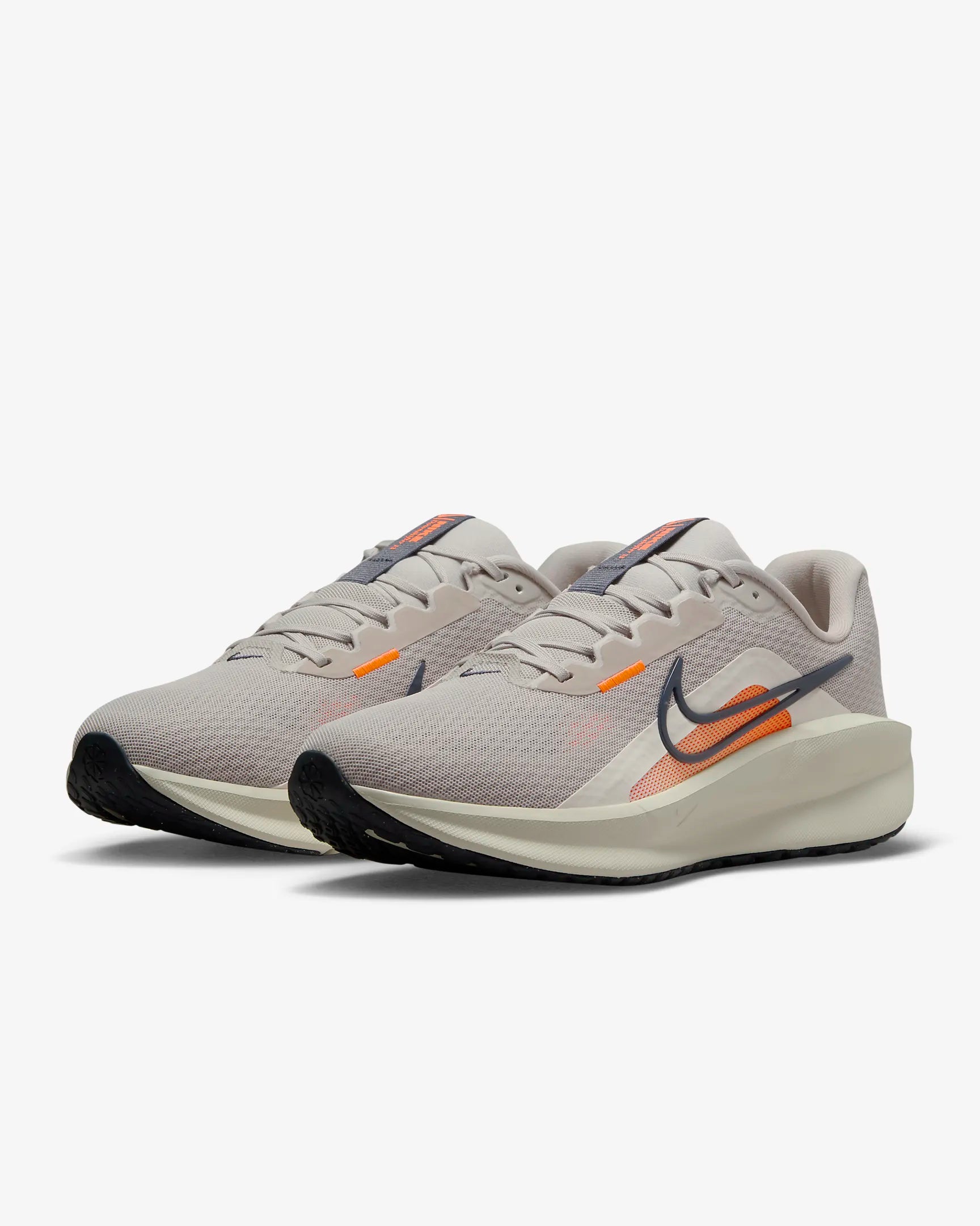 Nike Corrida Downshifter 13 Cinza Nike
