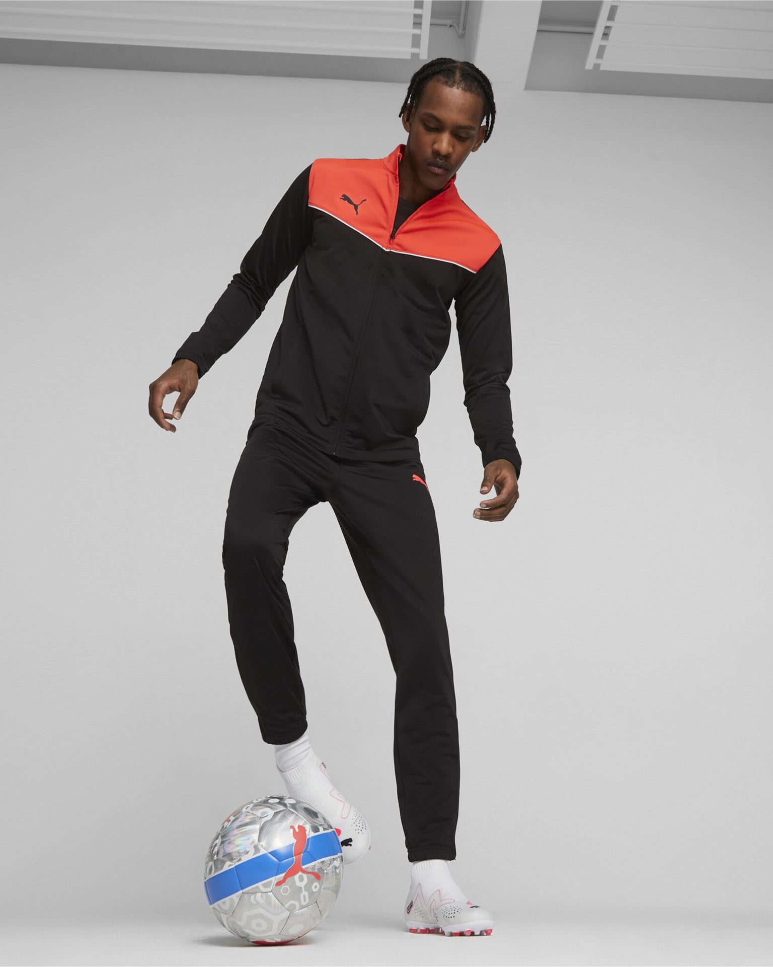 Puma Future Pro MG Branca/Vermelha Puma