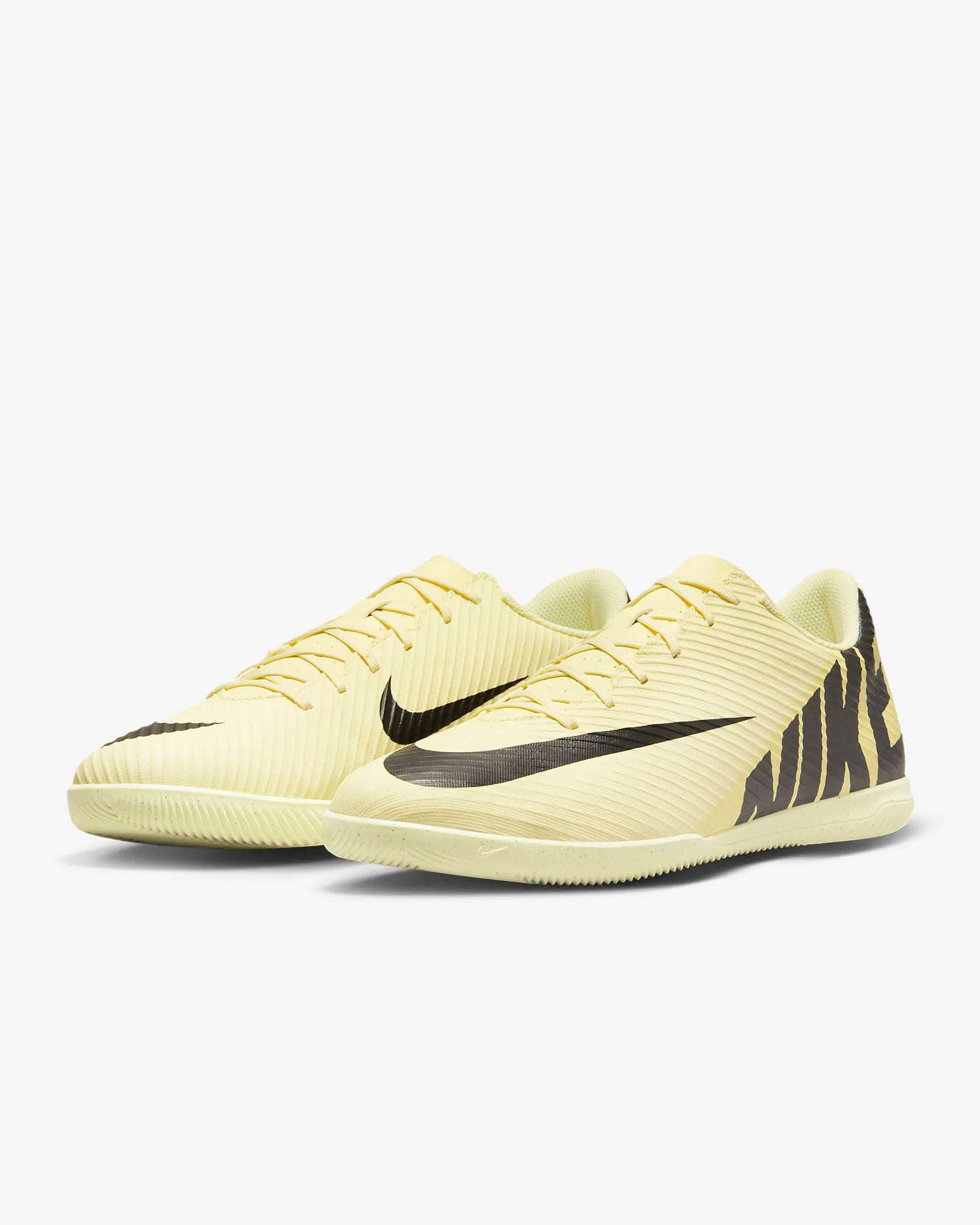 Nike Vapor 15 Club IC Amarelo Nike