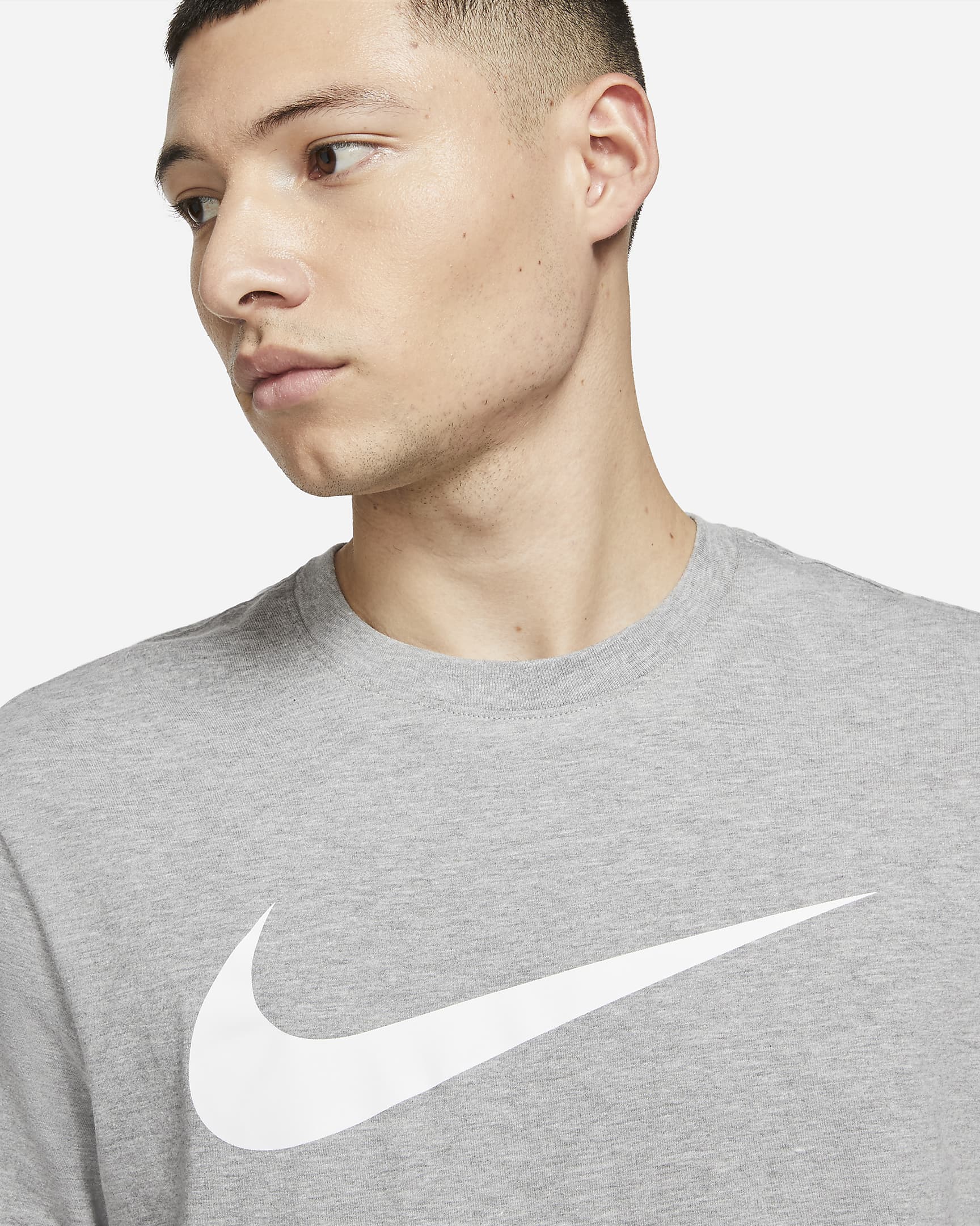 Nike T-shirt Sportswear Swoosh Cinza Nike