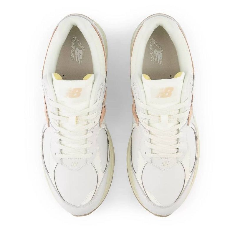 New Balance 2002R Branca/Bege New Balance