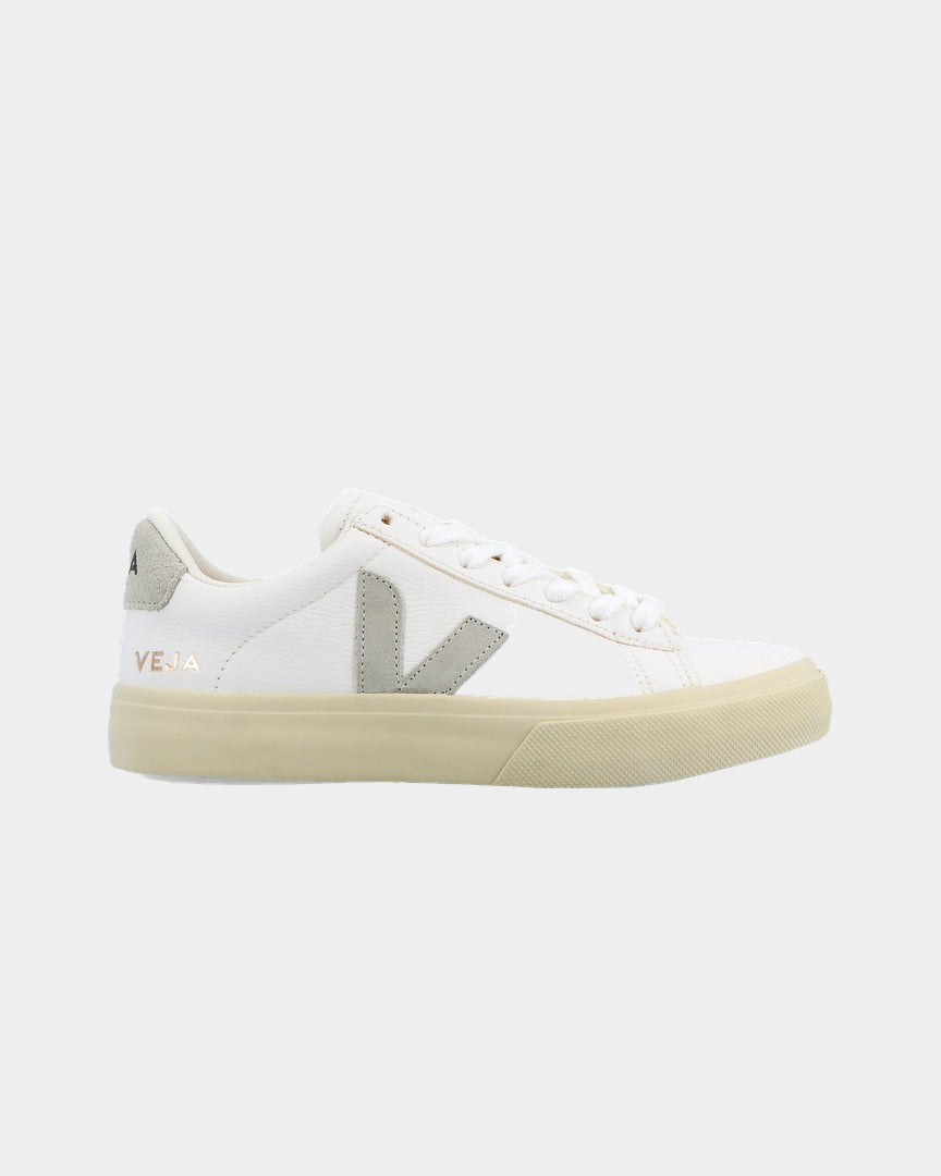 Sapatilhas Veja Campo Leather Brancas vista lateral