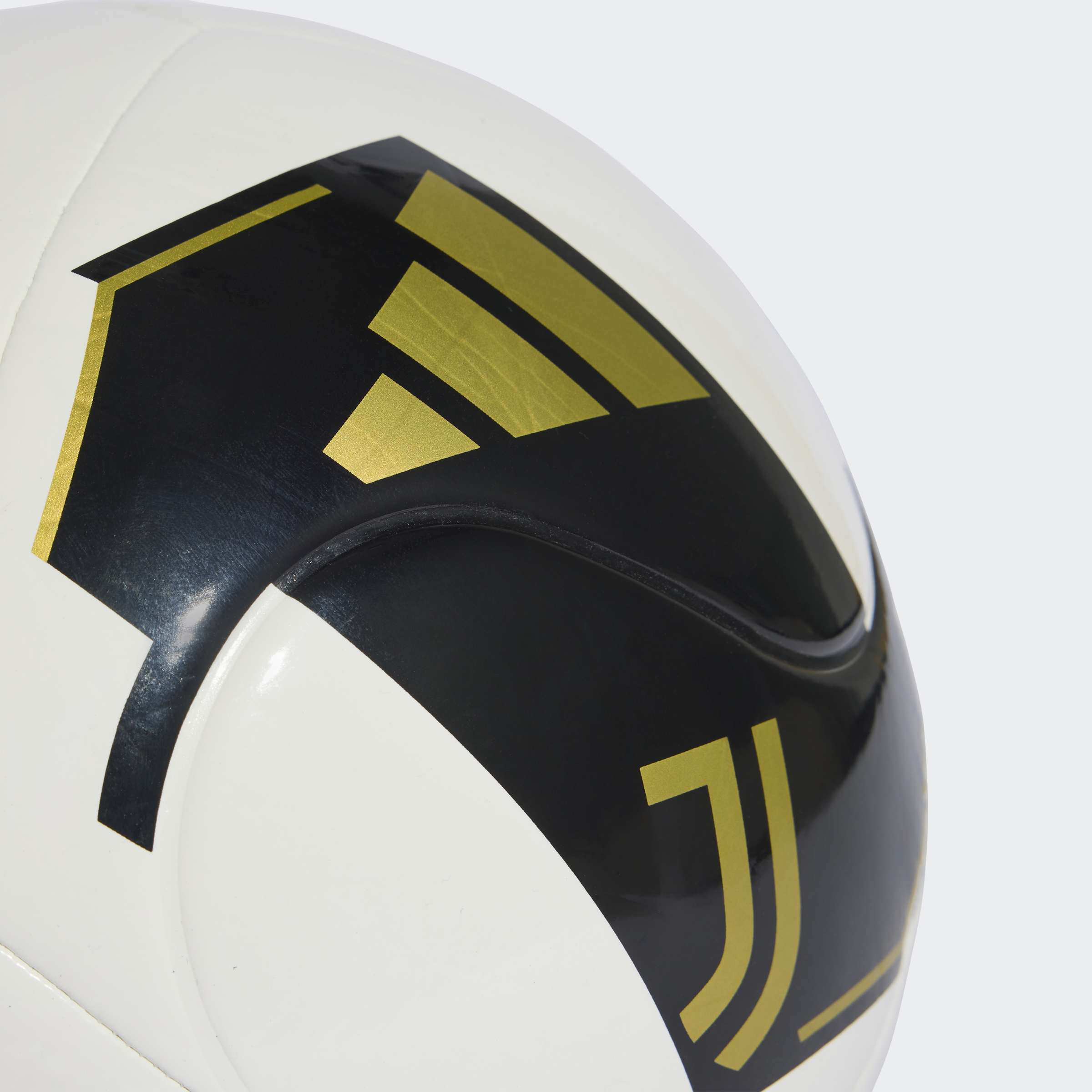 Bola Adidas Juventus Home Club Branca/Preta Adidas 