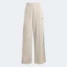 Calças Mulher Adidas Seasonal Colourpop Bege/Verde Adidas 