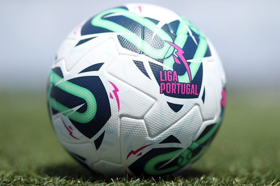 File:Liga Portuguesa de Futebol Profissional, Porto.jpg