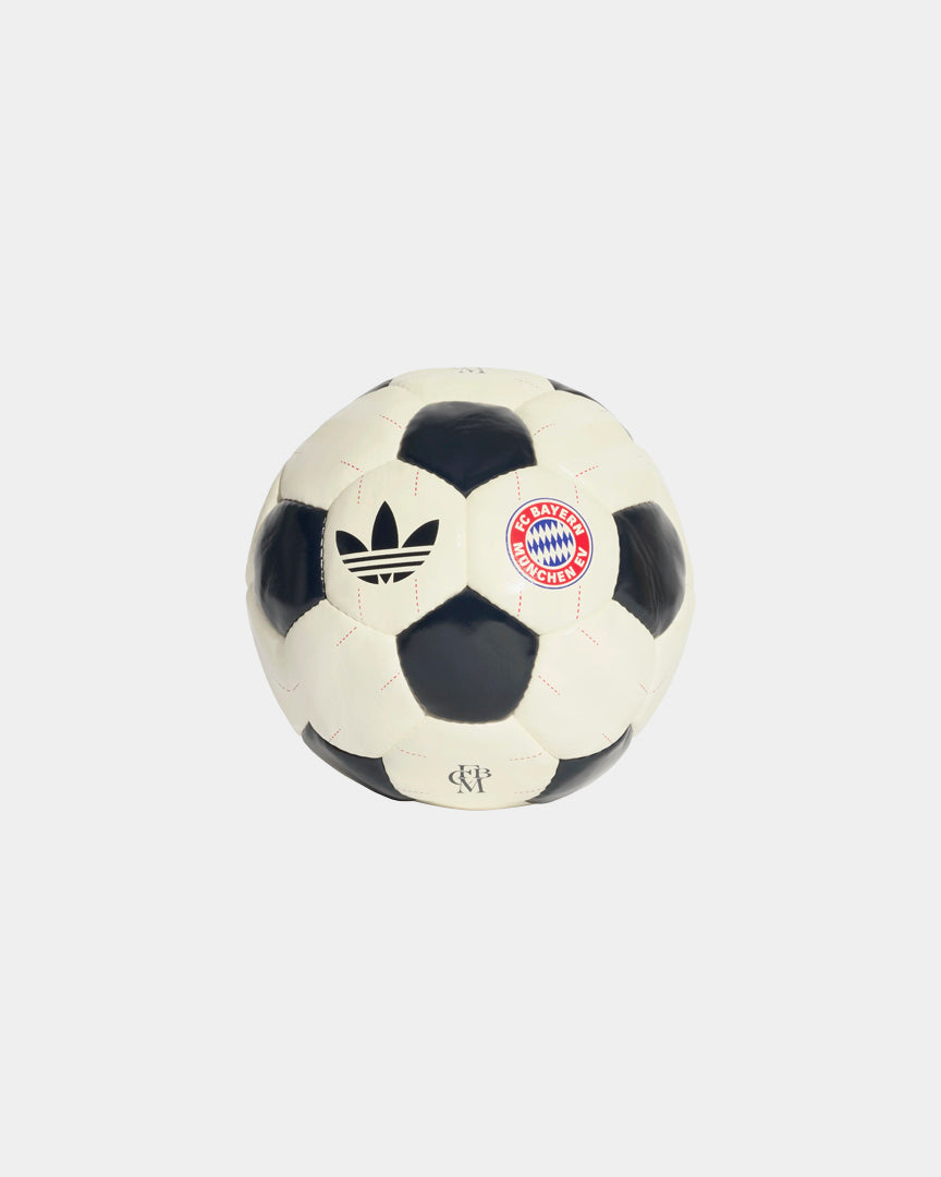 Bola Adidas FC Bayern Branca Adidas 