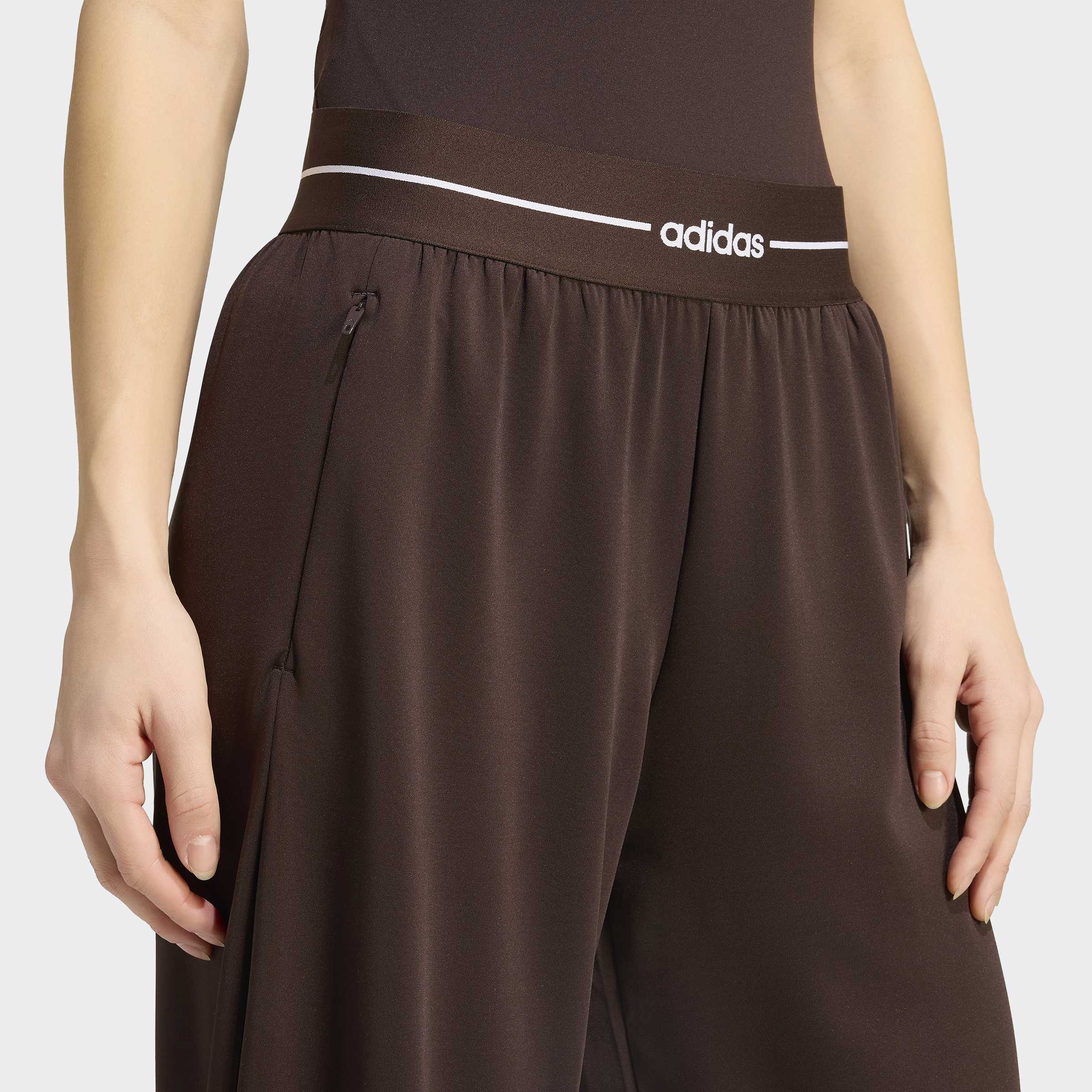 Calças Adidas Mulher Barrel Castanho Adidas 