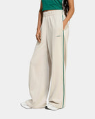 Calças Mulher Adidas Seasonal Colourpop Bege/Verde Adidas 