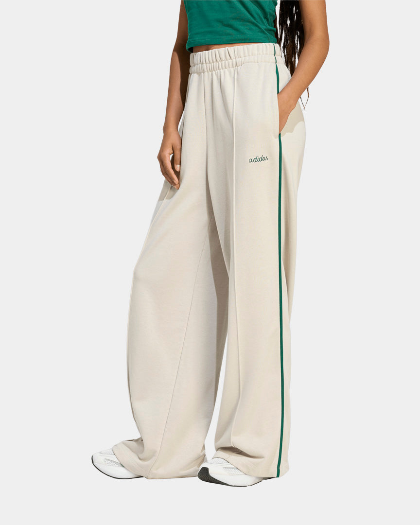 Calças Mulher Adidas Seasonal Colourpop Bege/Verde Adidas 