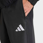 Calças de Apresentação Homem Adidas Ent26 Pretas Adidas 