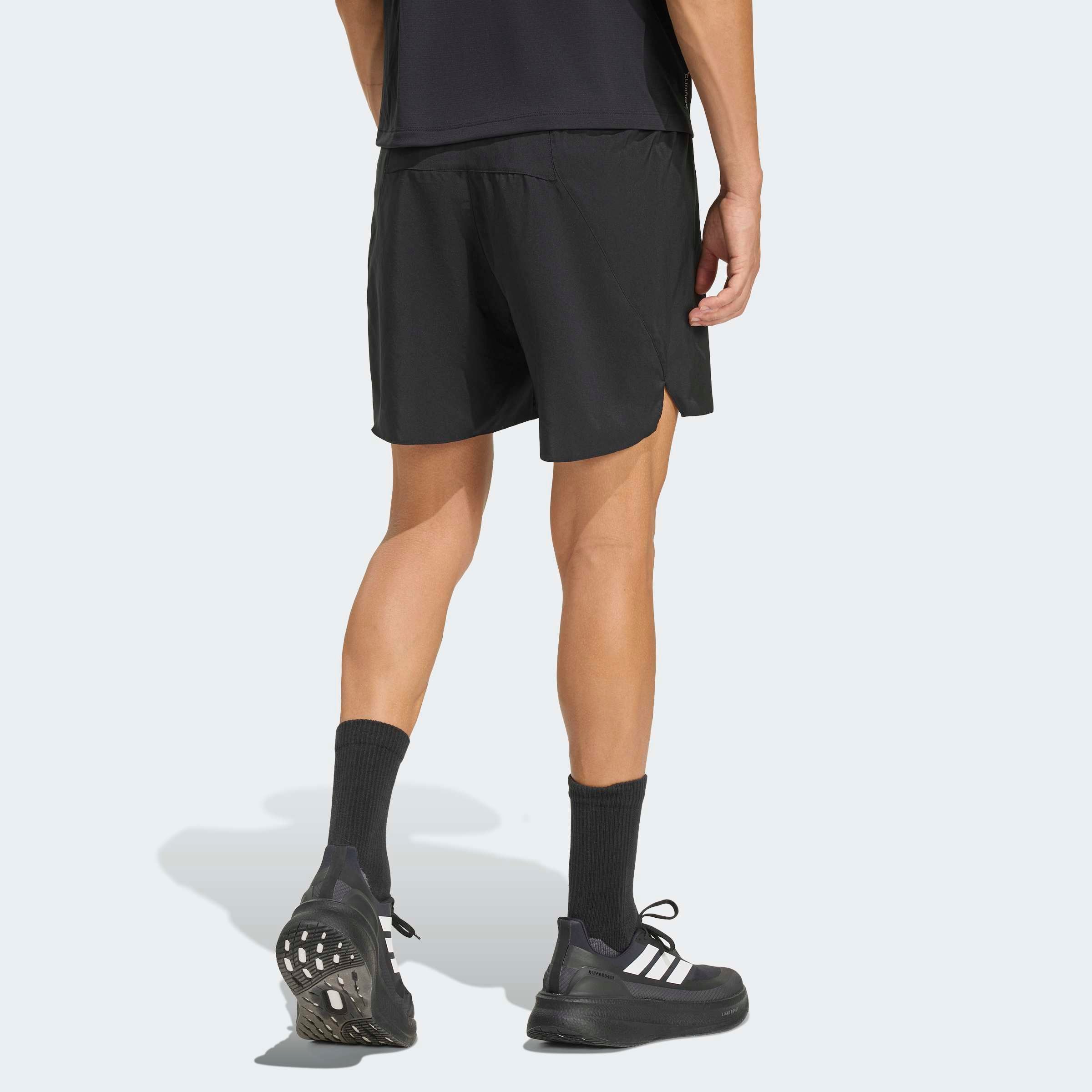Calções de Treino Homem Adidas Run Pretos Adidas 