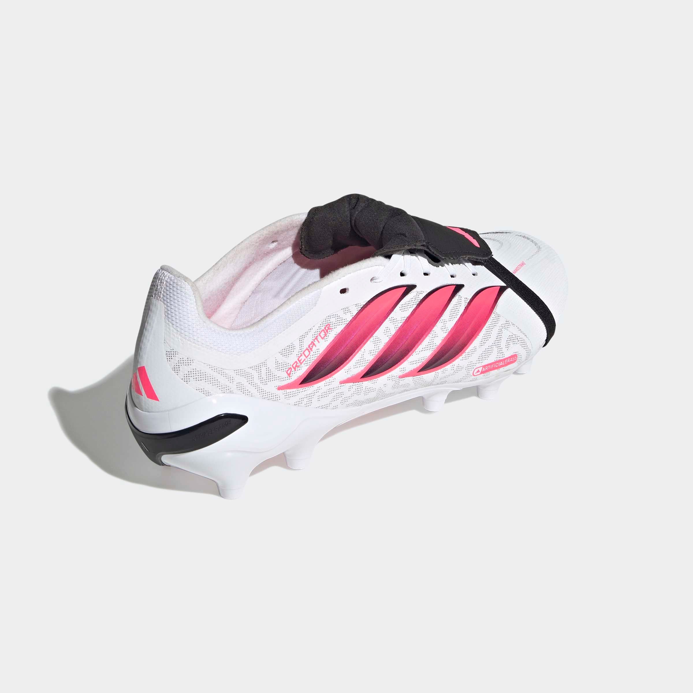 Chuteiras Adidas Predator League FT AG Branca/Rosa Adidas 