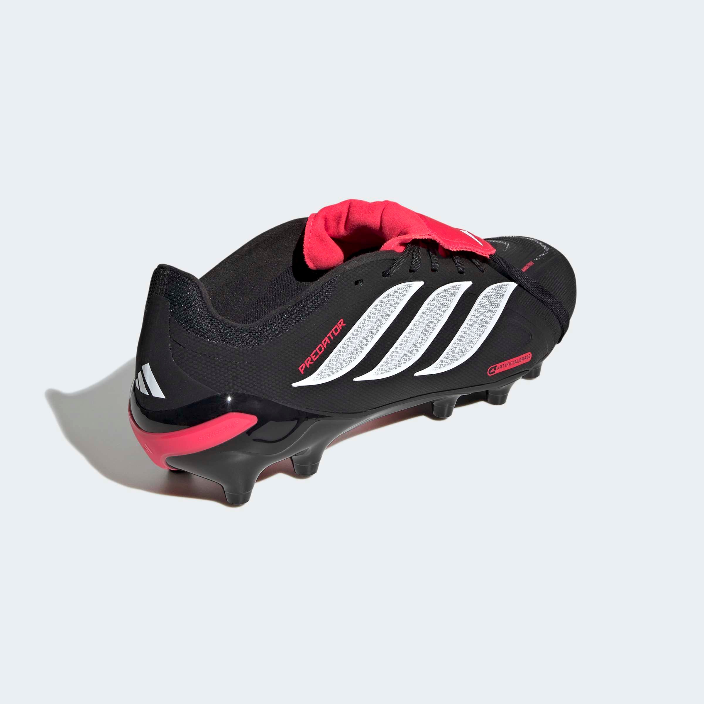 Chuteiras Adidas Predator League FT AG Pretas Adidas 