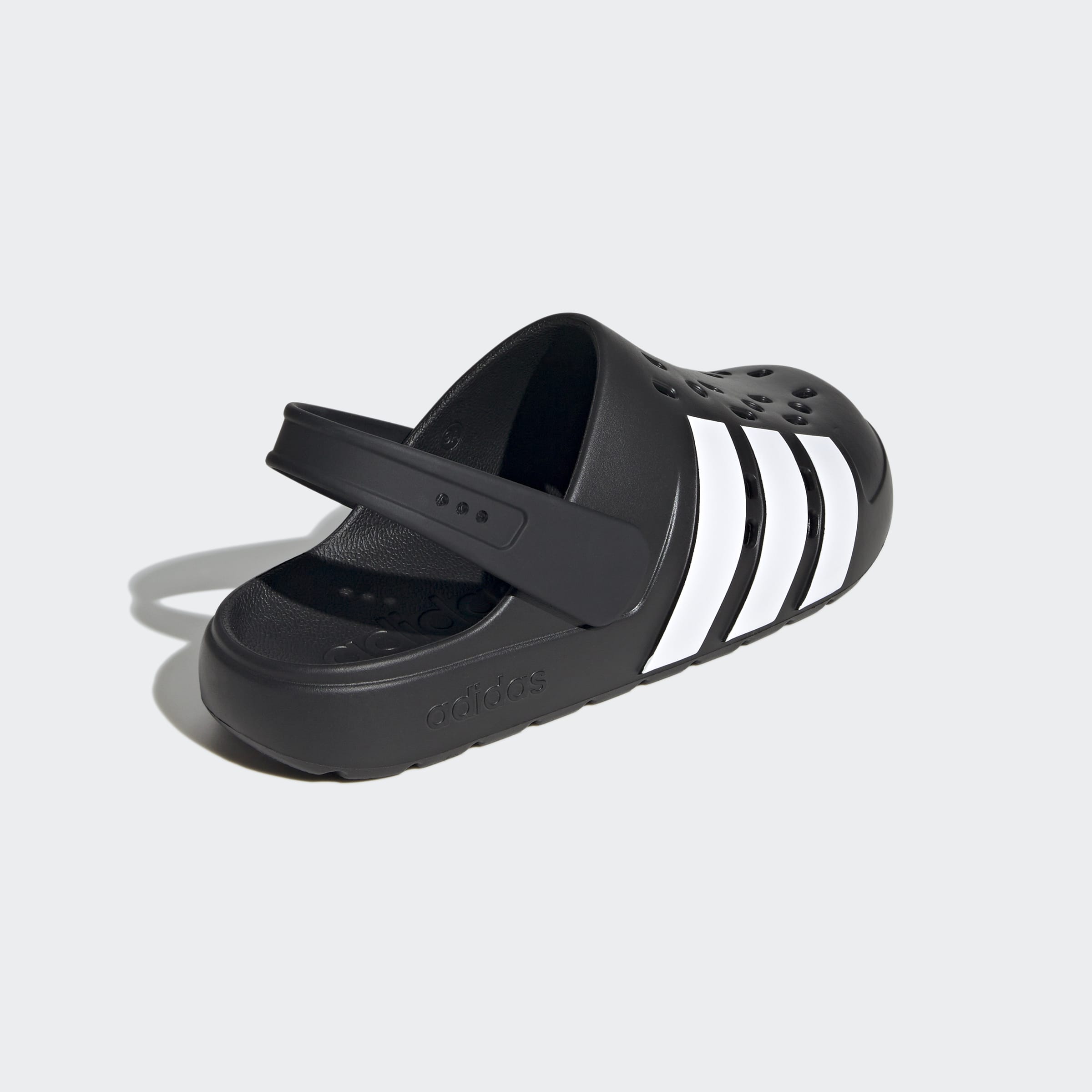 Crocs Adidas Adilette Clog 2.0 Preto/Branco Adidas 