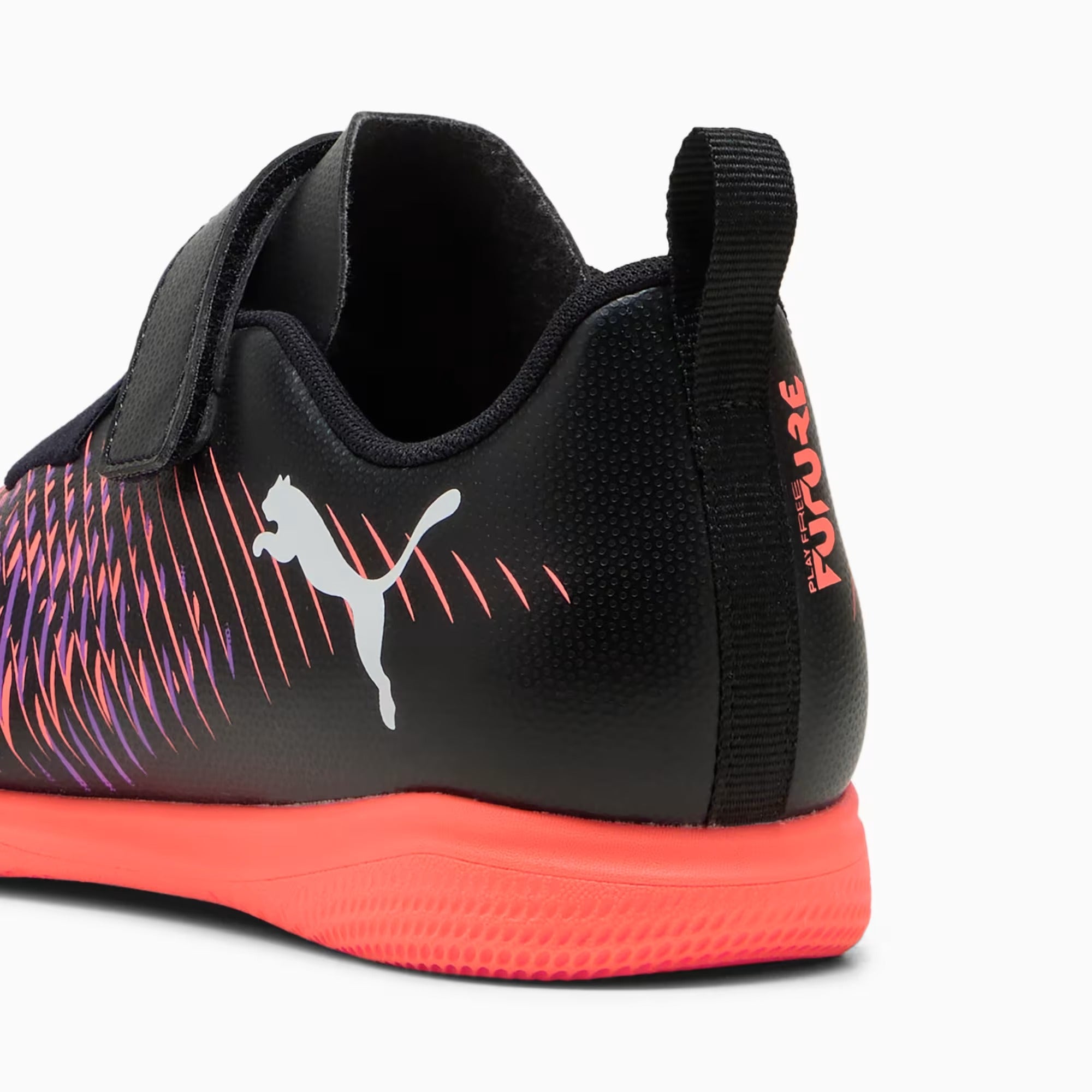 Puma Future 8 Play TT V Jr Preta Puma 