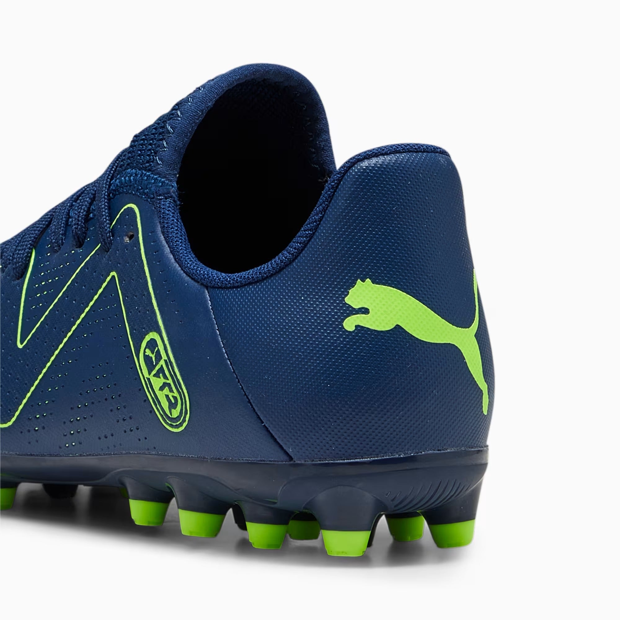 Chuteiras Puma Future Play MG Júnior Marinho Puma