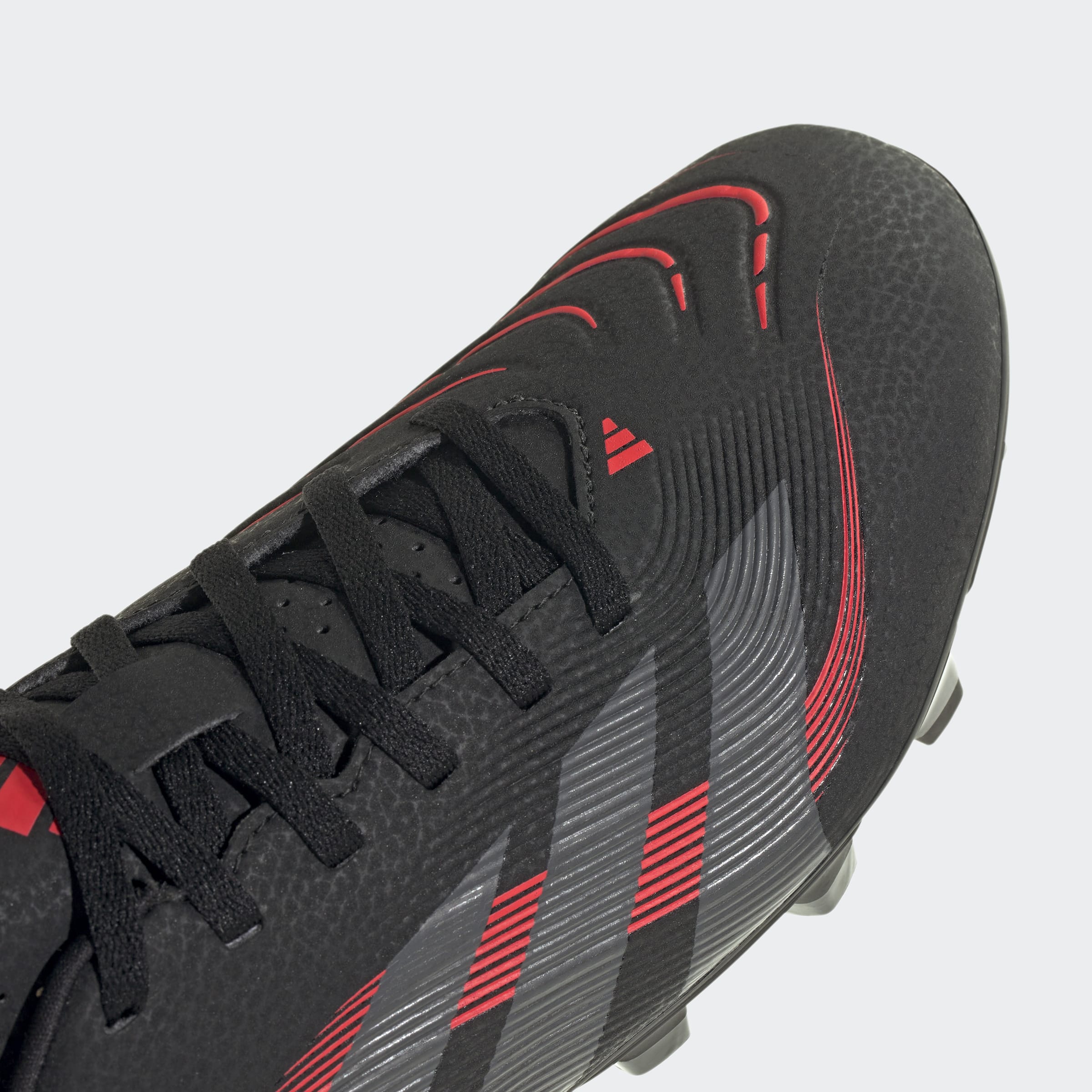 Chuteiras Adidas Predator Club FG/MG Preta Adidas 