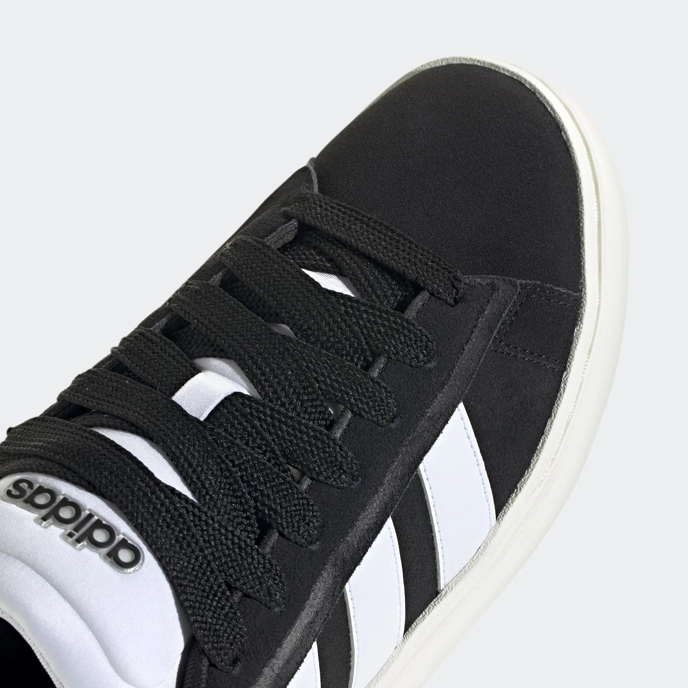 Adidas Grand Court Alpha 00s Preto/Branco Adidas 